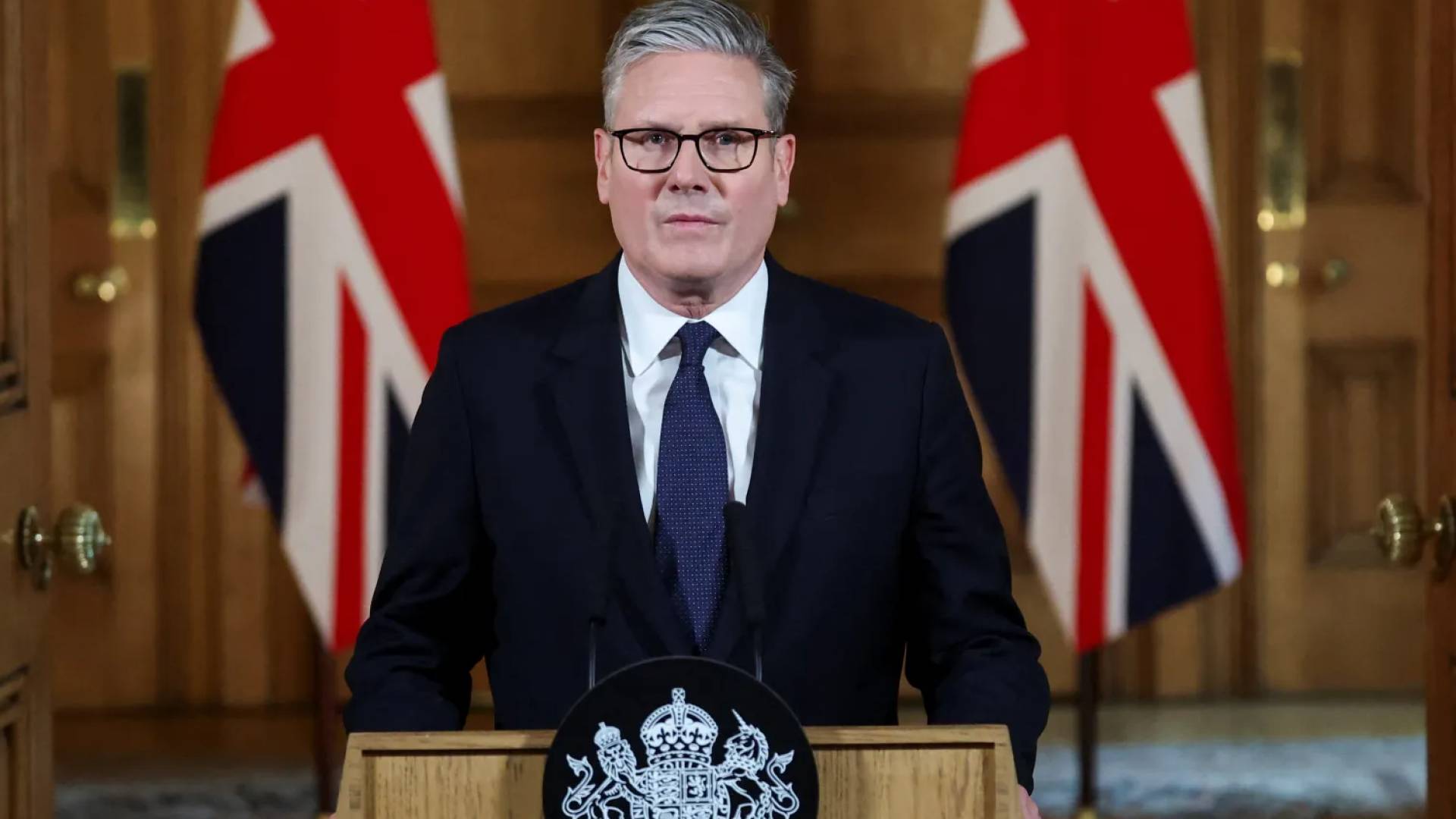 القرار البريطاني المرتقب: لندن تستعد للاعتراف بفلسطين وسط ضغوط دولية