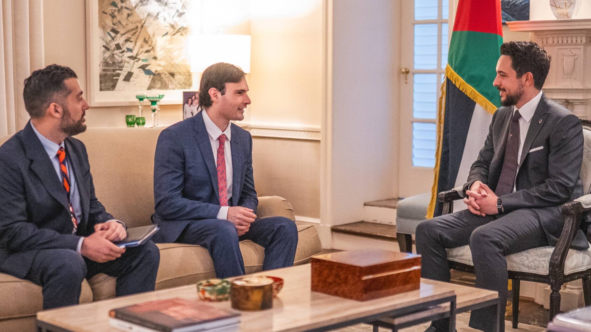 ولي العهد يلتقي وكيل وزارة الخارجية الأمريكية في واشنطن