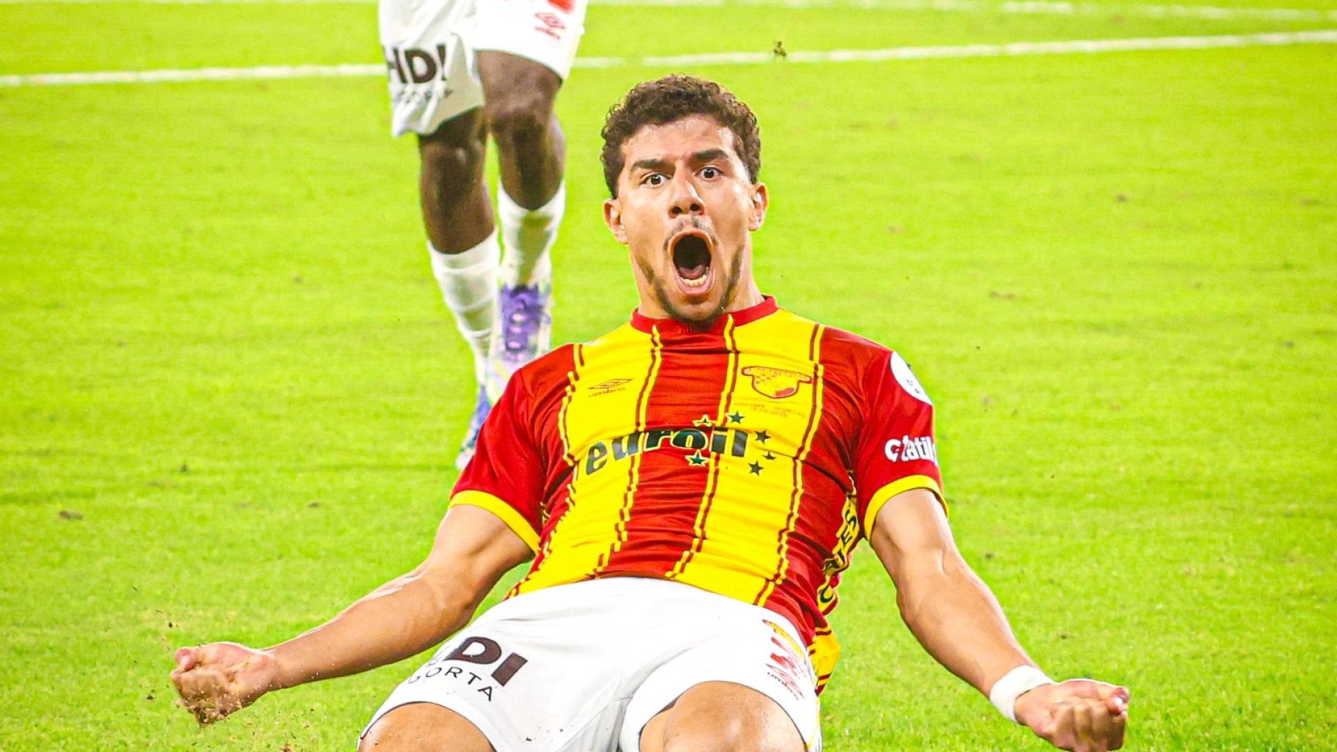 هدف أسطوري بأقل من 60 ثانية.. اللاعب الأردني إبراهيم صبرة يخطف الأضواء في الدوري التركي