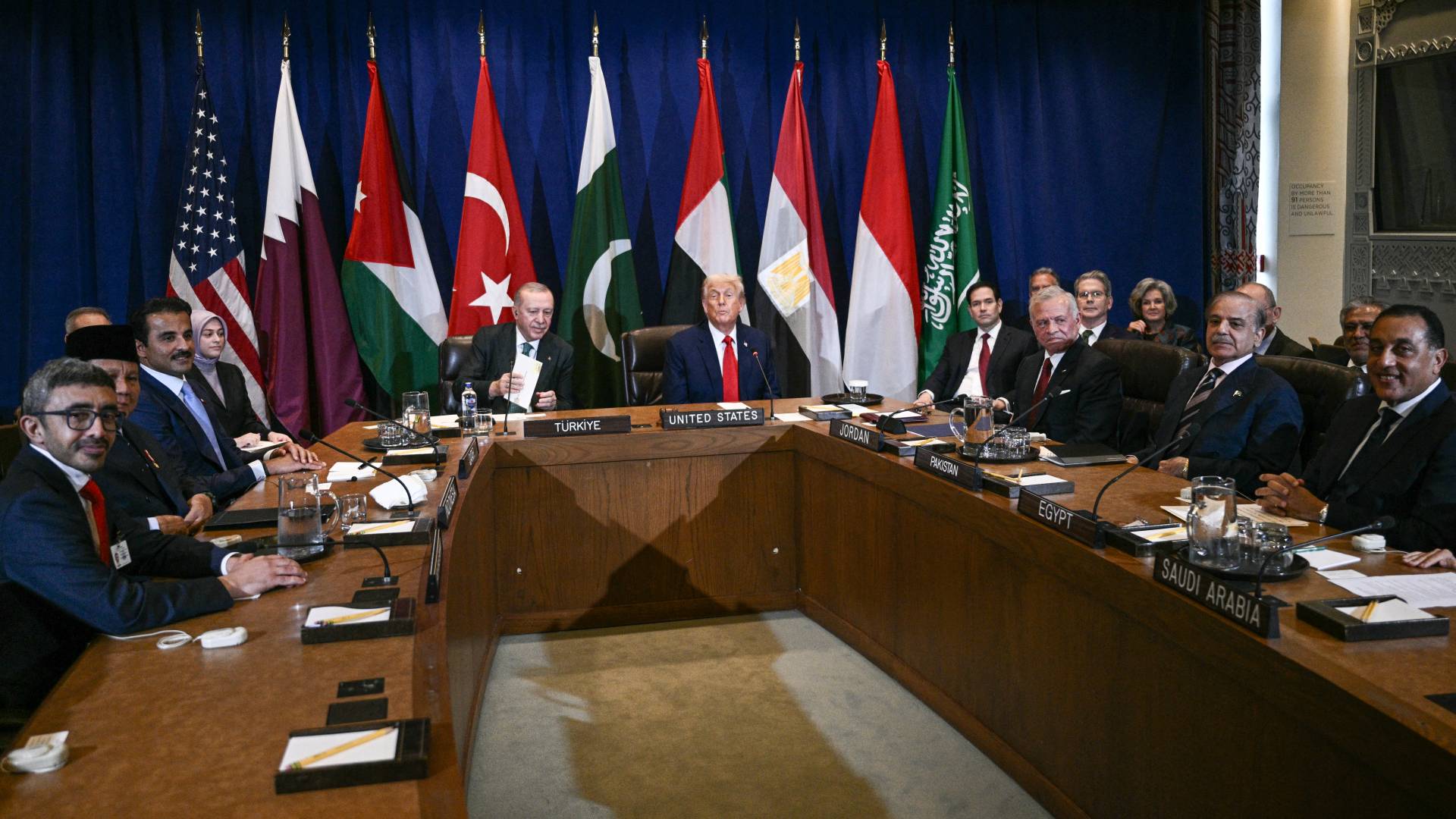 لقاء قادة دول من الشرق الأوسط مع ترمب