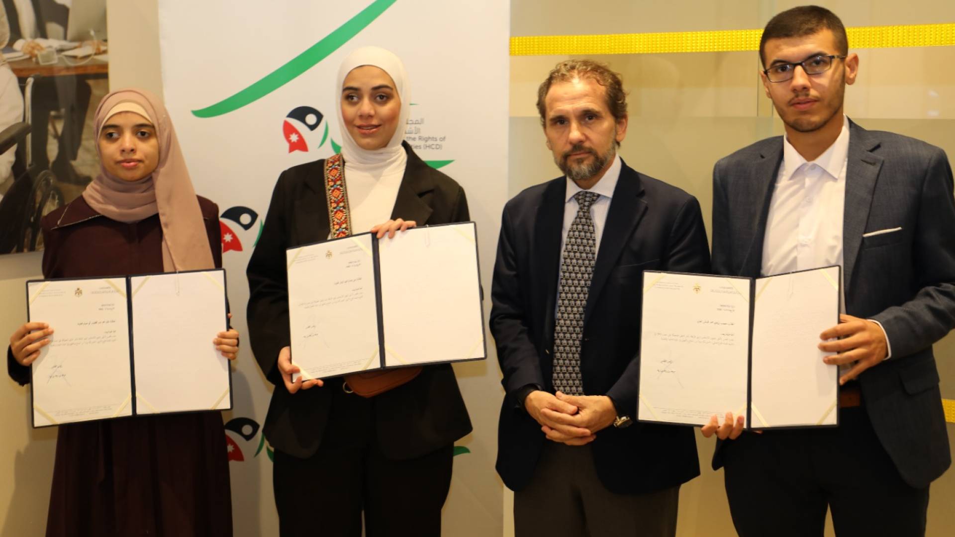 الأمير مرعد يكرم متفوقي "التوجيهي" من ذوي الإعاقة