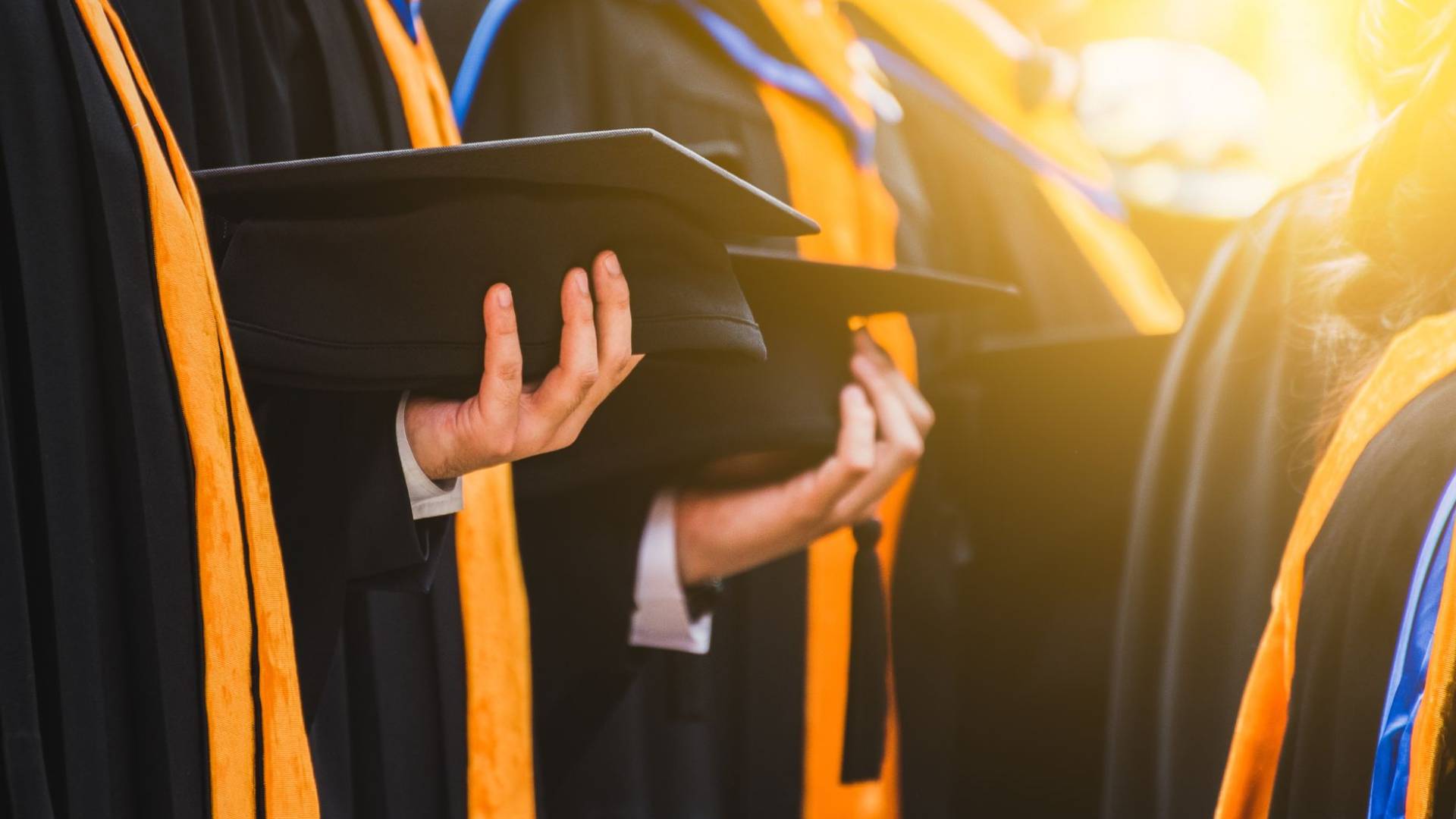 "التعليم العالي" يفتح القبول المباشر في عدد من الجامعات الرسمية للعام 2025-2026