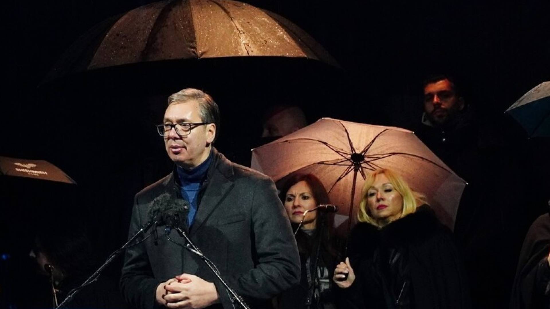 تحذيرات من صربيا والمجر: العالم يستعد لحرب شاملة قد يندلع في أي لحظة