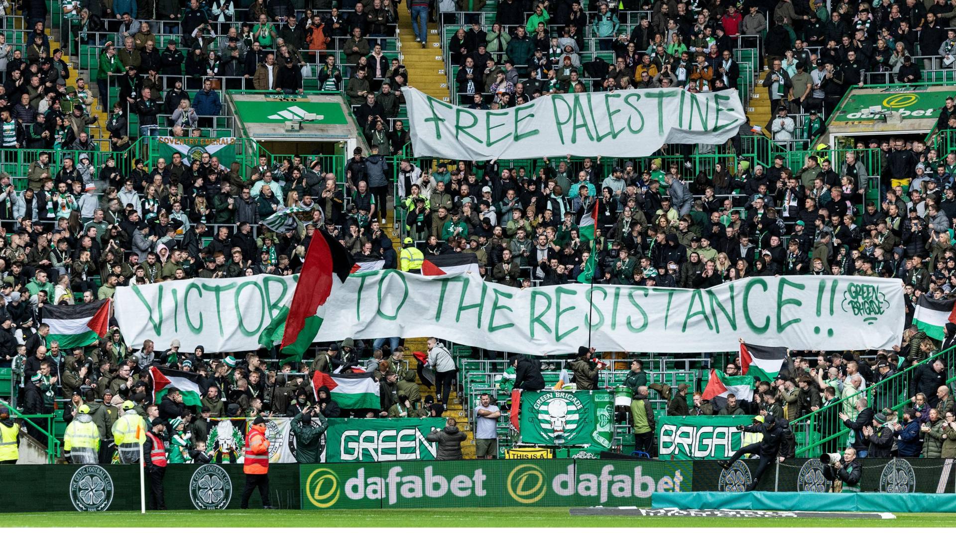 جماهير مناصرة لفلسطين