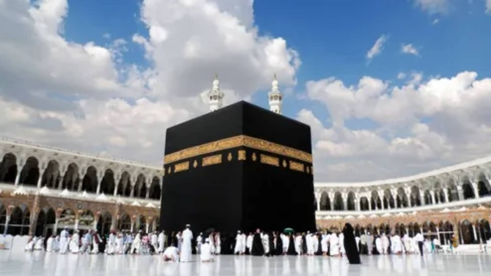 مهم لجميع حاملي جميع أنواع التأشيرات السعودية بشأن أداء مناسك العمرة… التفاصيل