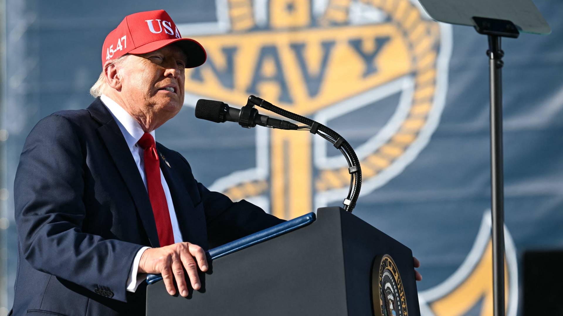 الرئيس الأمريكي دونالد ترمب