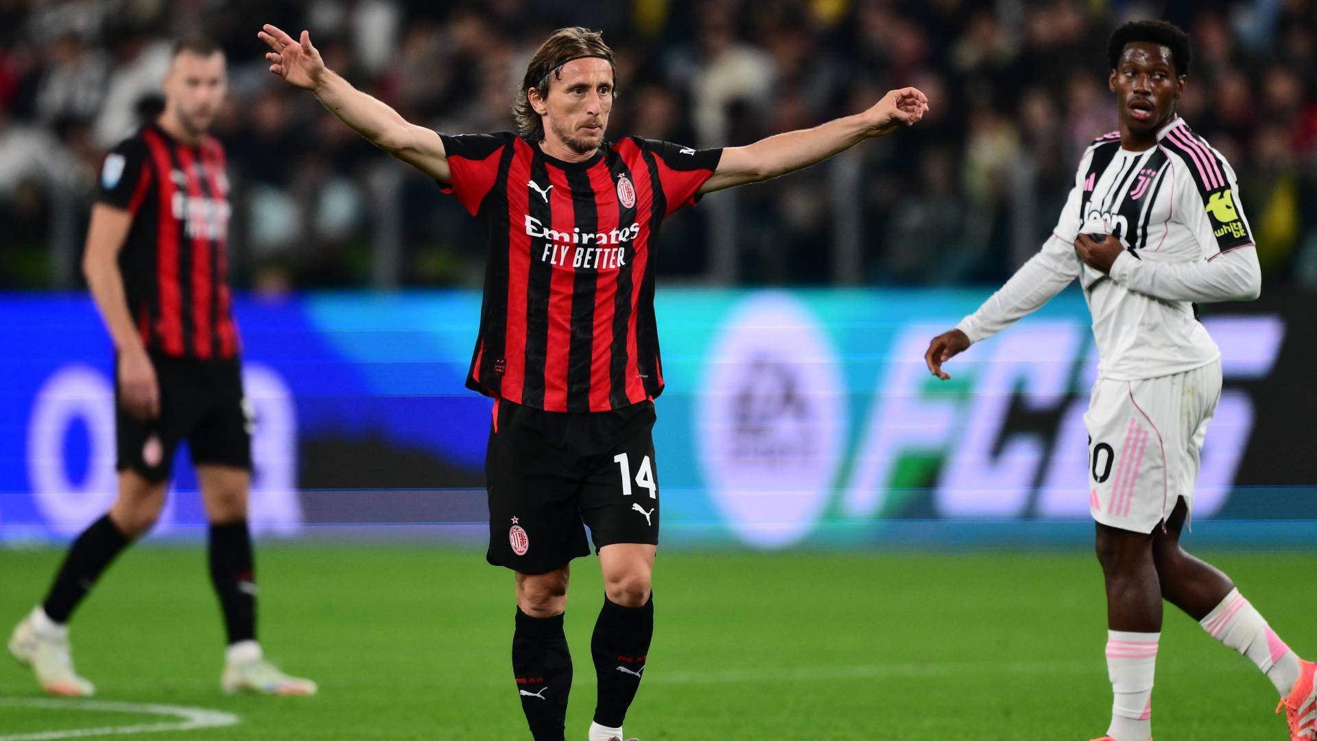 النجم الاستثنائي لوكا مودريتش