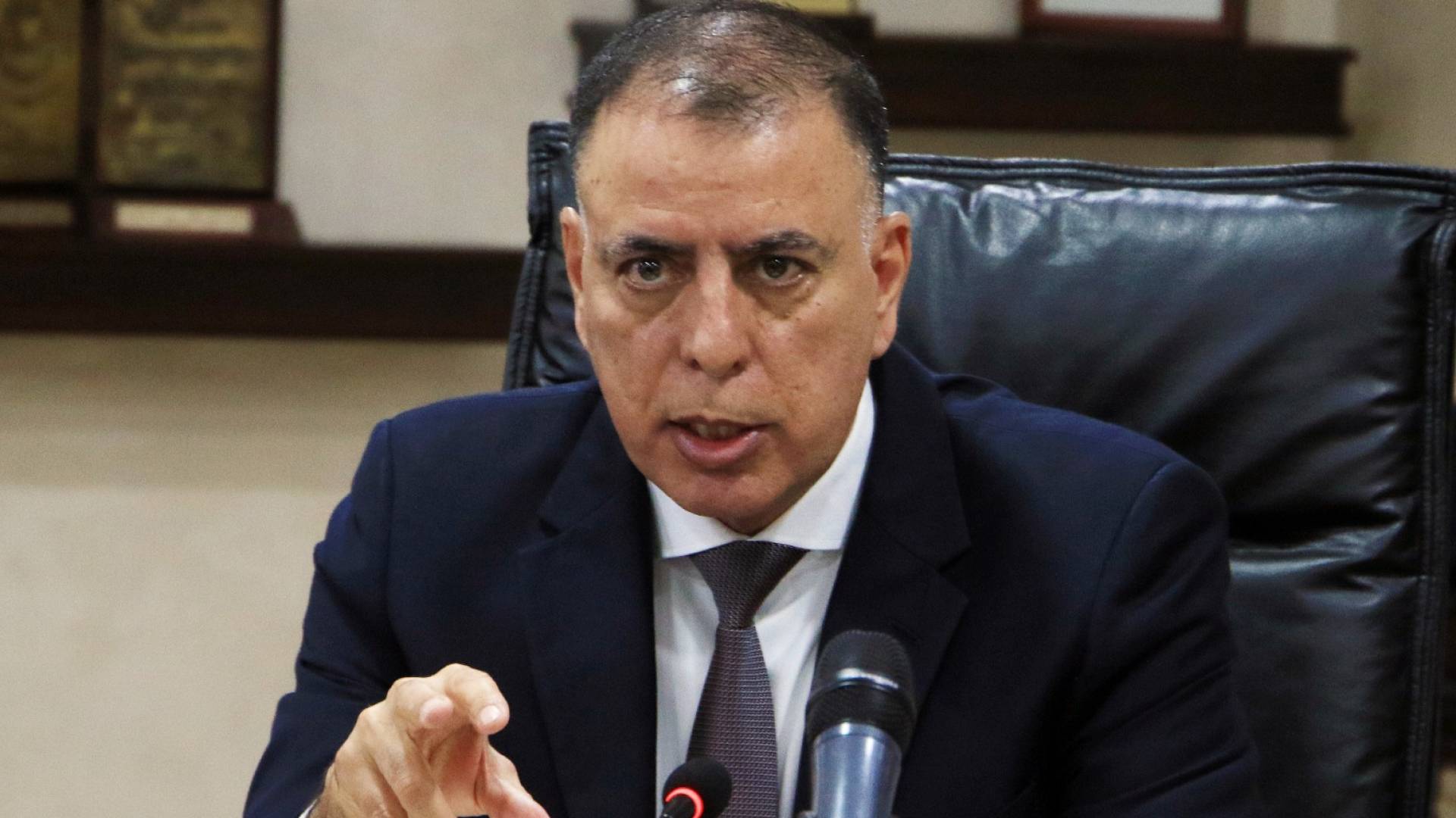 وزير الداخلية مازن الفراية