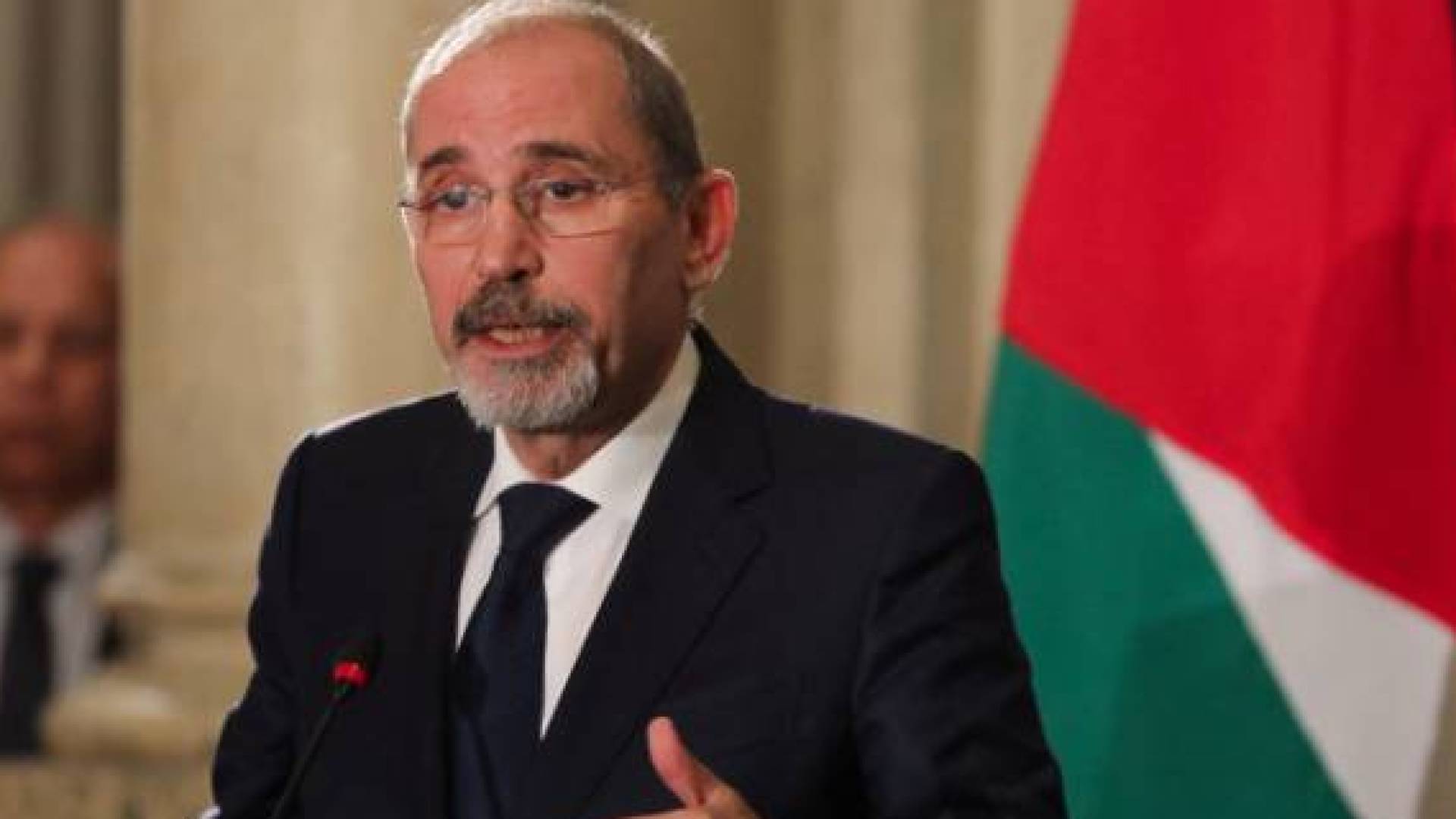 وزير الخارجية وشؤون المغتربين أيمن الصفدي
