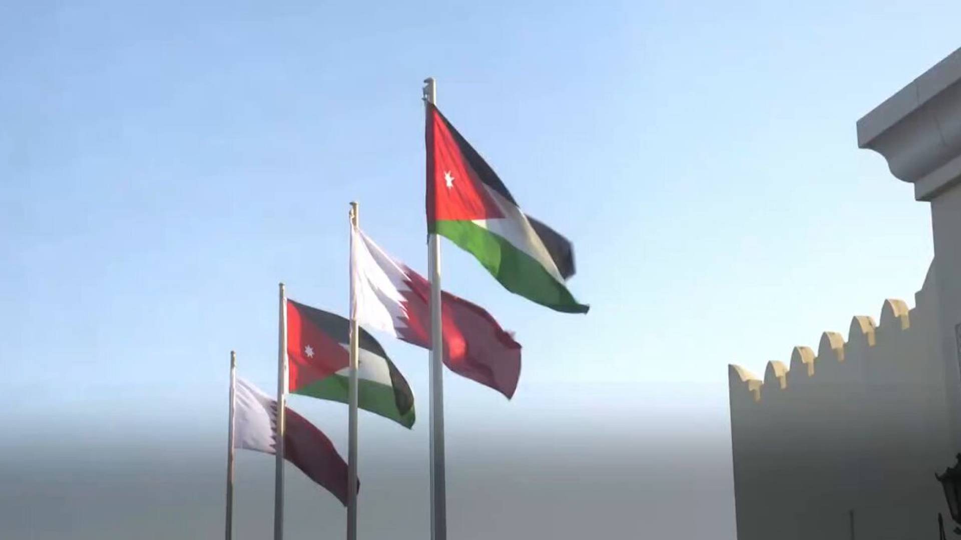 علم الاردن و قطر