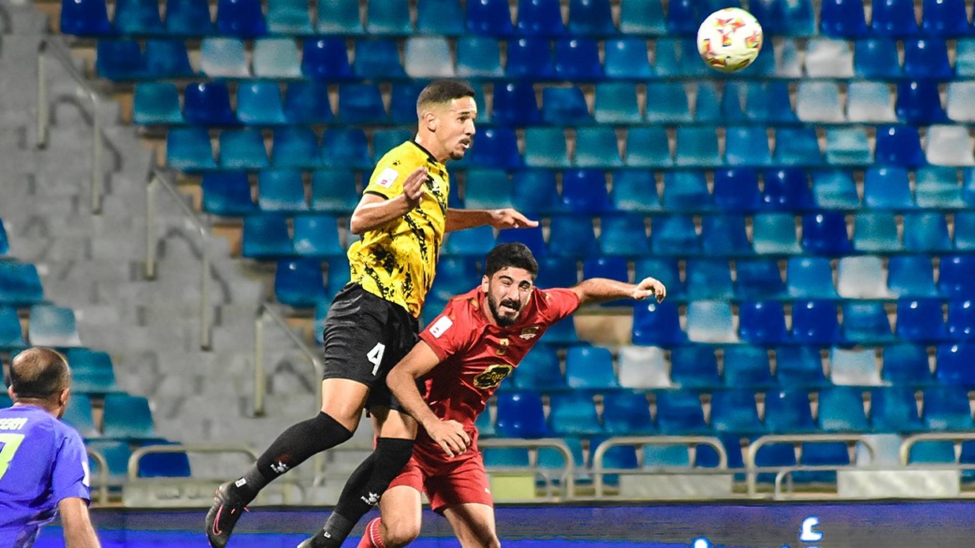 من مباراة محلية سابقة بين الحسين والجزيرة