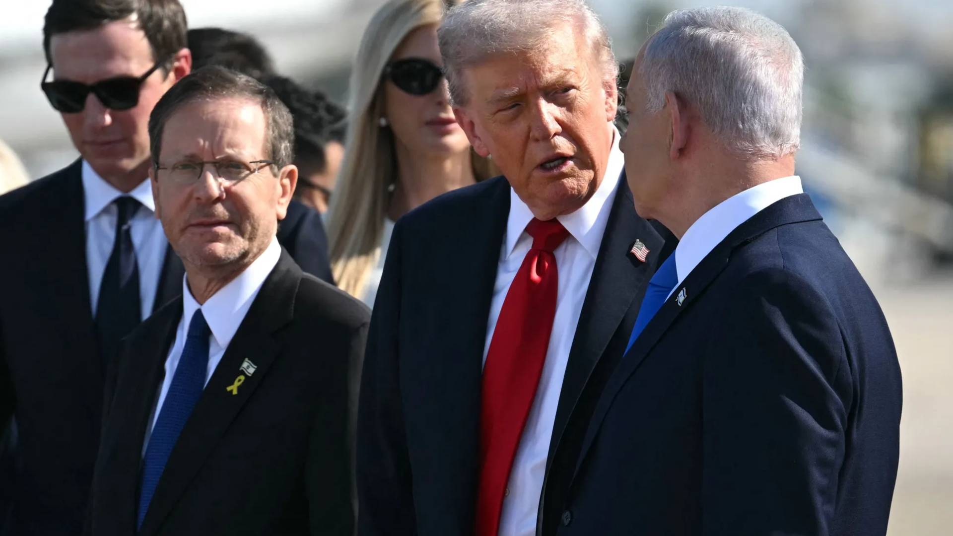 الرئيس الامريكي دونالد ترمب ورئيس كيان الاحتلال ورئيس وزرائه