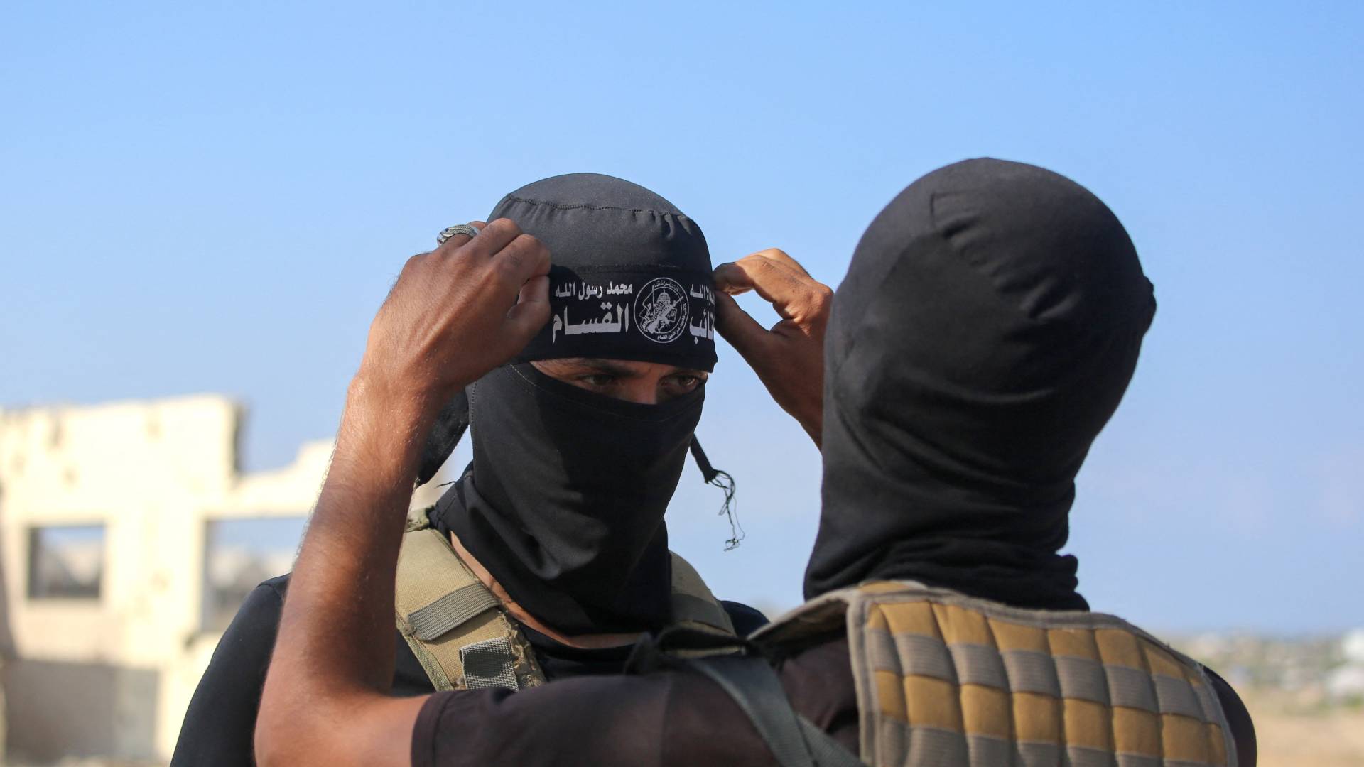 مقاتلين من كتائب القسام