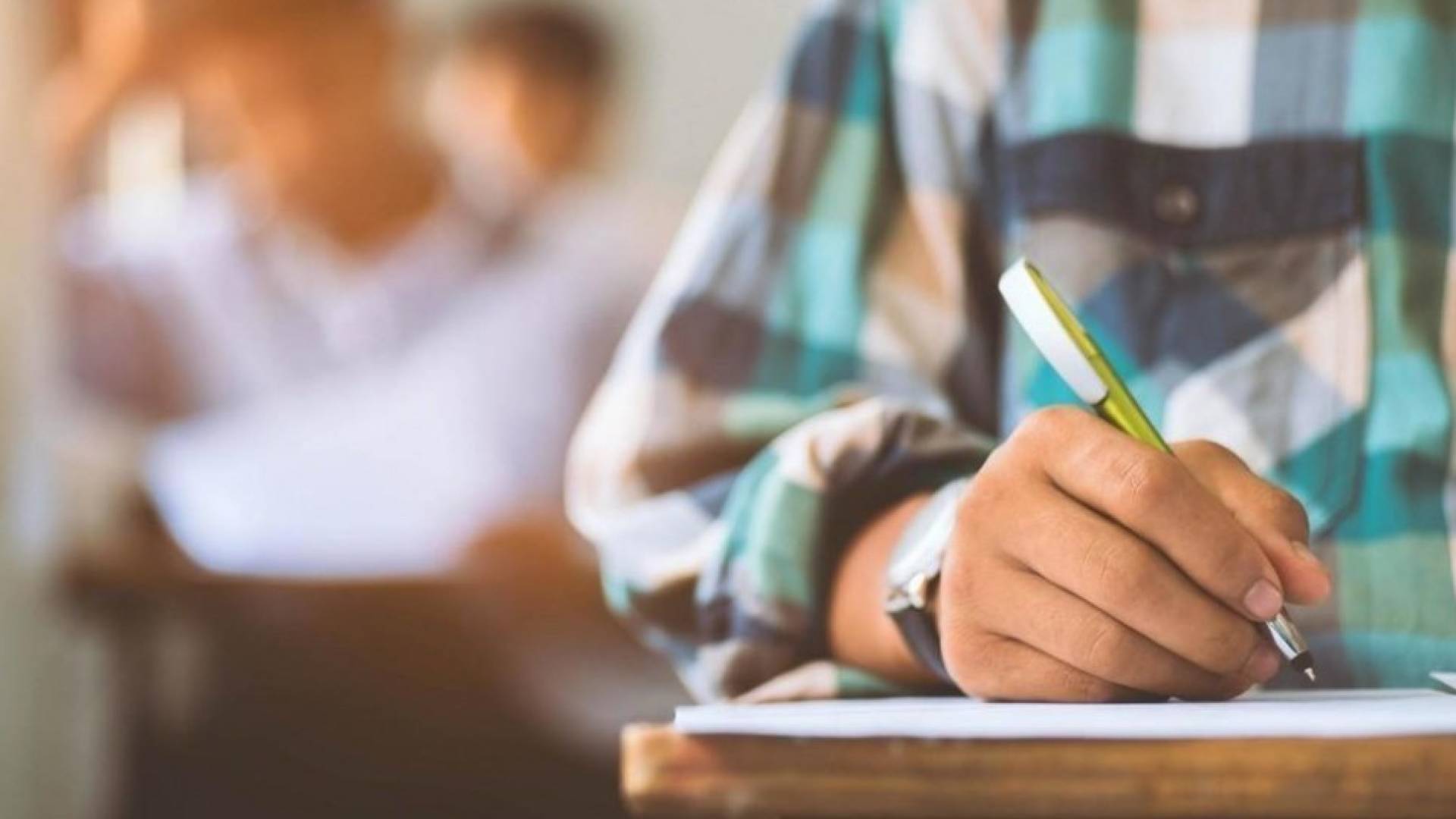 رابط التسجيل لـ"تكميلي التوجيهي 2025" في الأردن.. إليك الموعد النهائي والرسوم