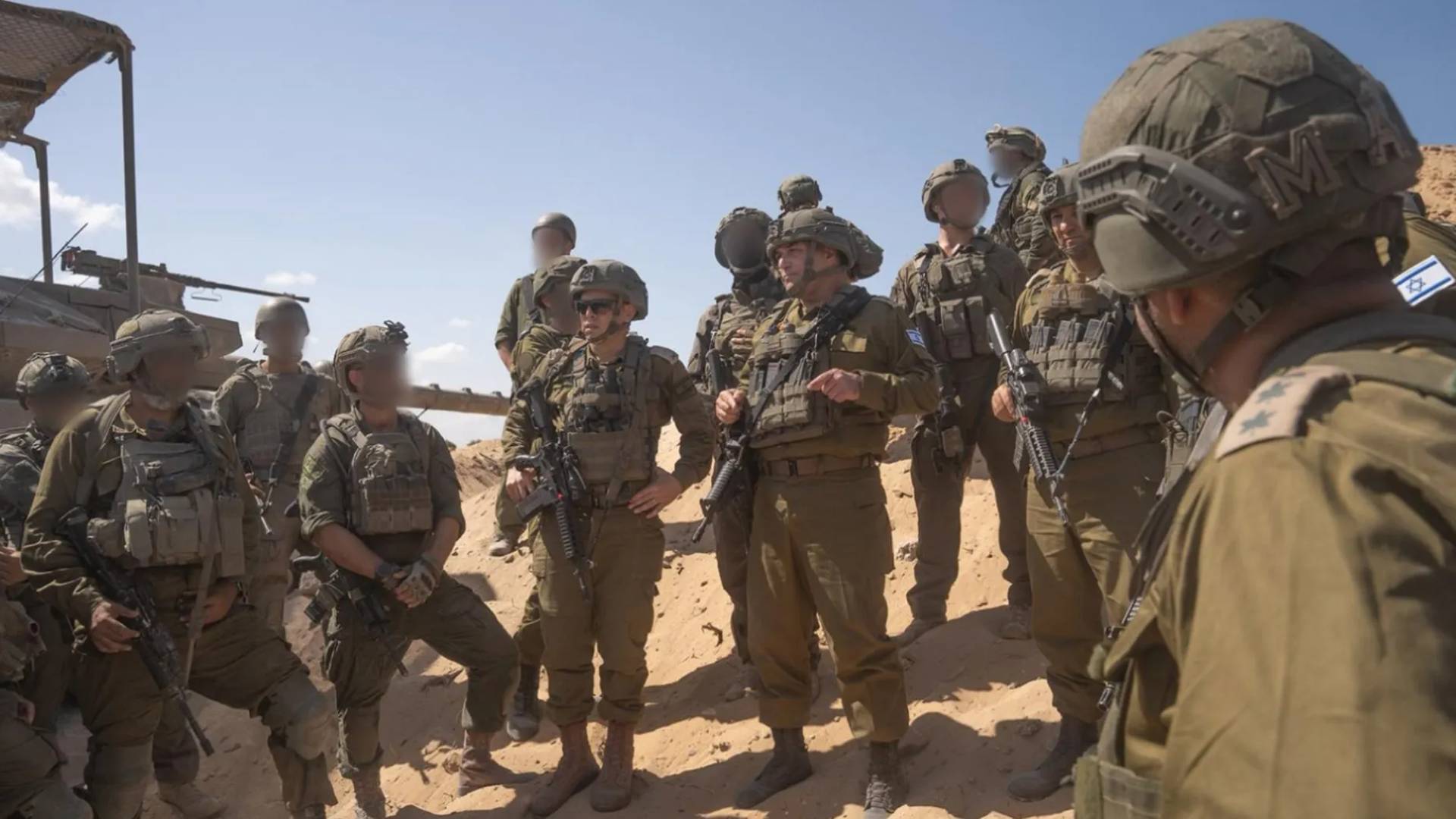 بزعم "إزالة تهديد".. جيش الاحتلال يبرر إطلاق النار على فلسطينيين قرب "الخط الأصفر"