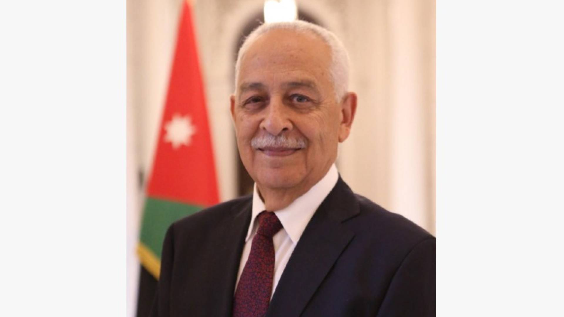 رئيس الديوان الملكي الهاشمي يوسف حسن العيسوي