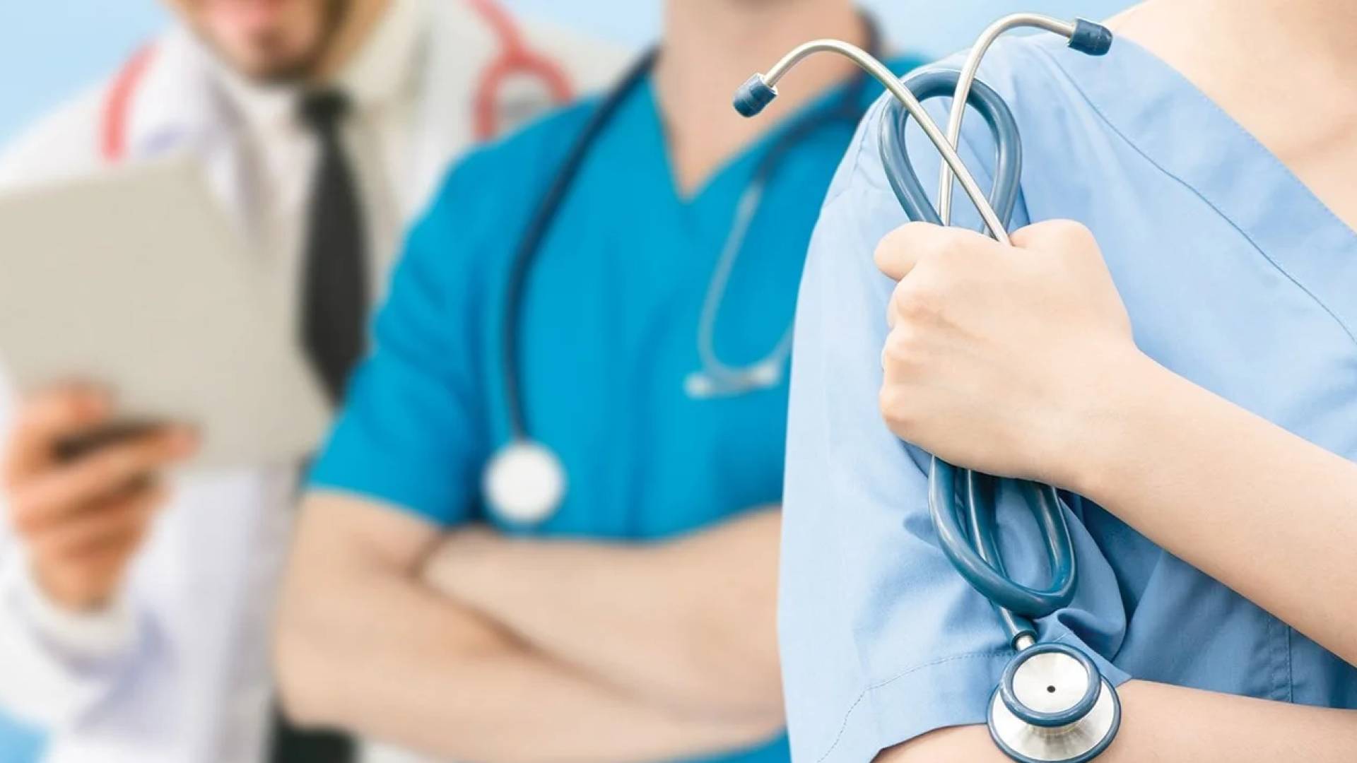 القبول الموحد تعلن أسماء الدفعة الرابعة والأخيرة لمرشحي دبلوم التمريض والقبالة 2025-2026.. الرابط