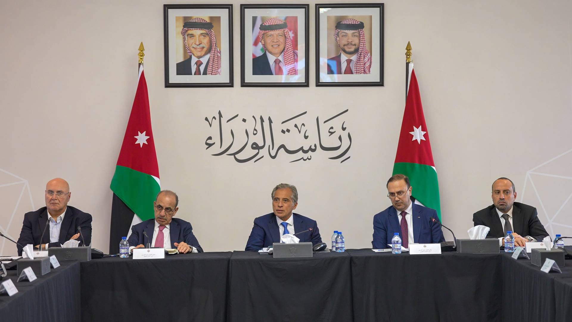 حسان يلتقي عددا من رؤساء التحرير ومدراء الإعلام والكتاب الصحفيين ومقدمي البرامج الحوارية
