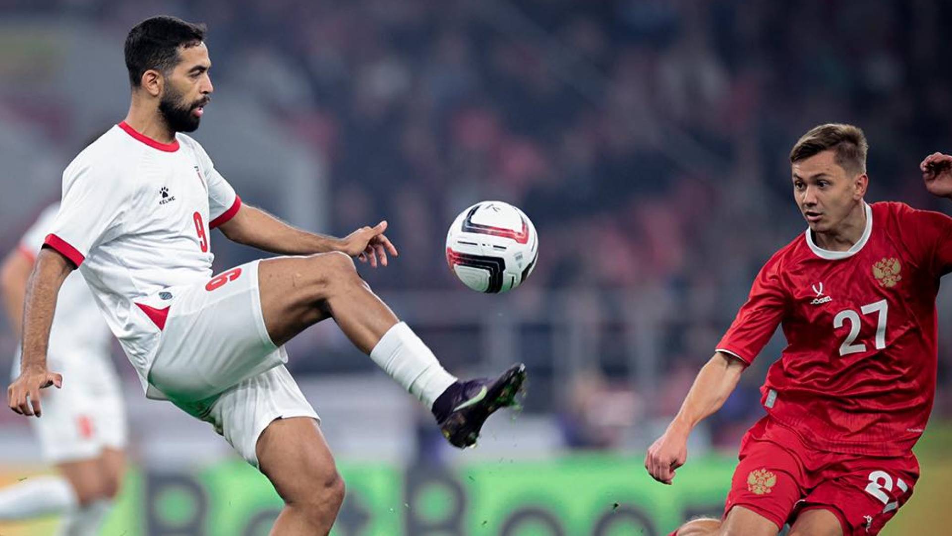 لاعب المنتخب الأردني علي علوان من مباراة تحضيرية لكأس العالم