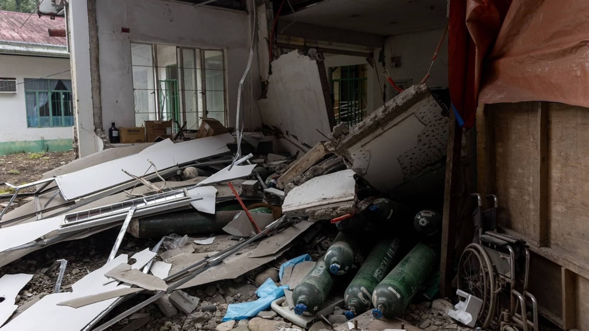 زلزال يضرب الفلبين