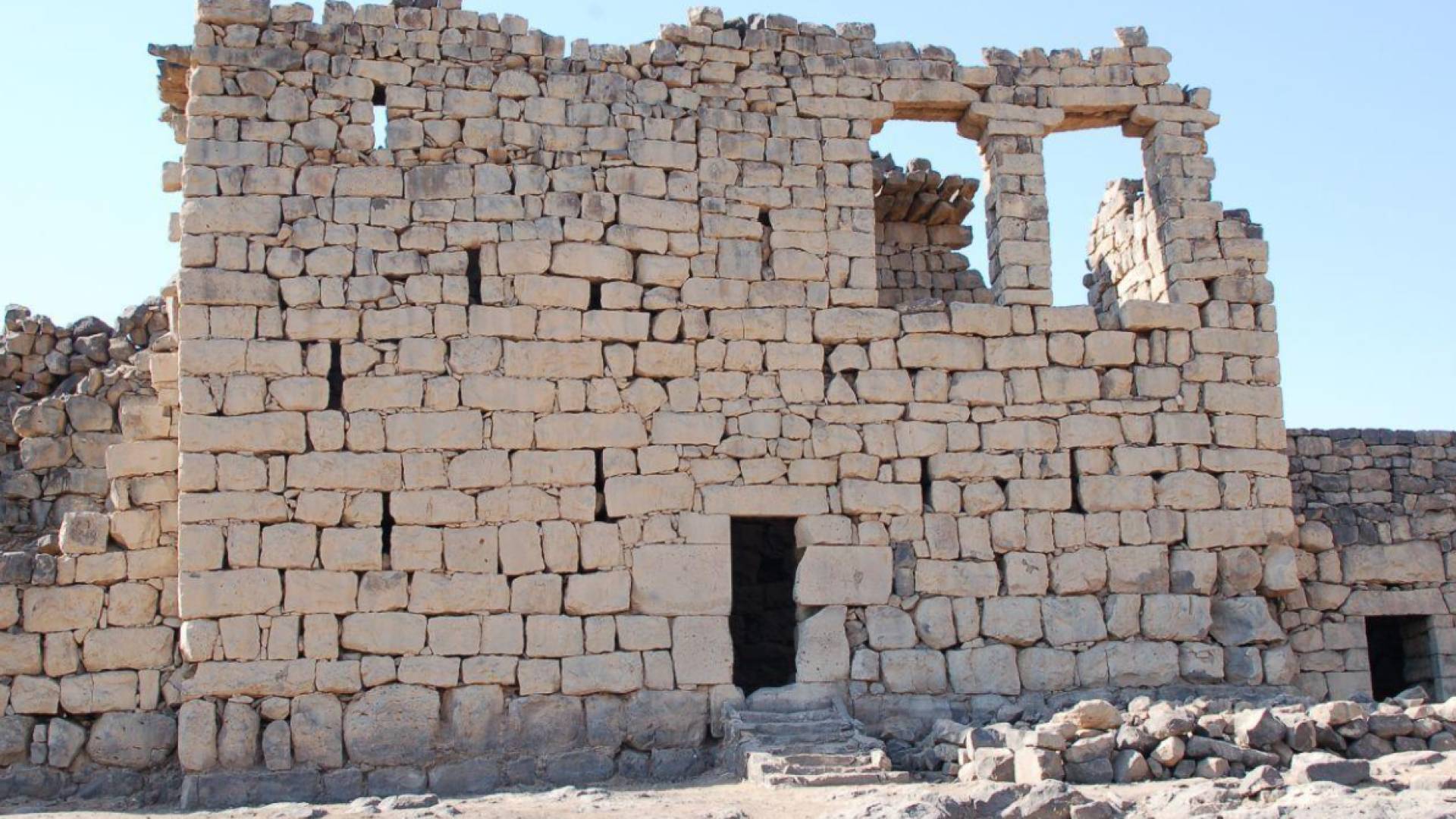 اختيار قرية الأزرق الشمالي ضمن أفضل القرى السياحية في العالم لعام 2025