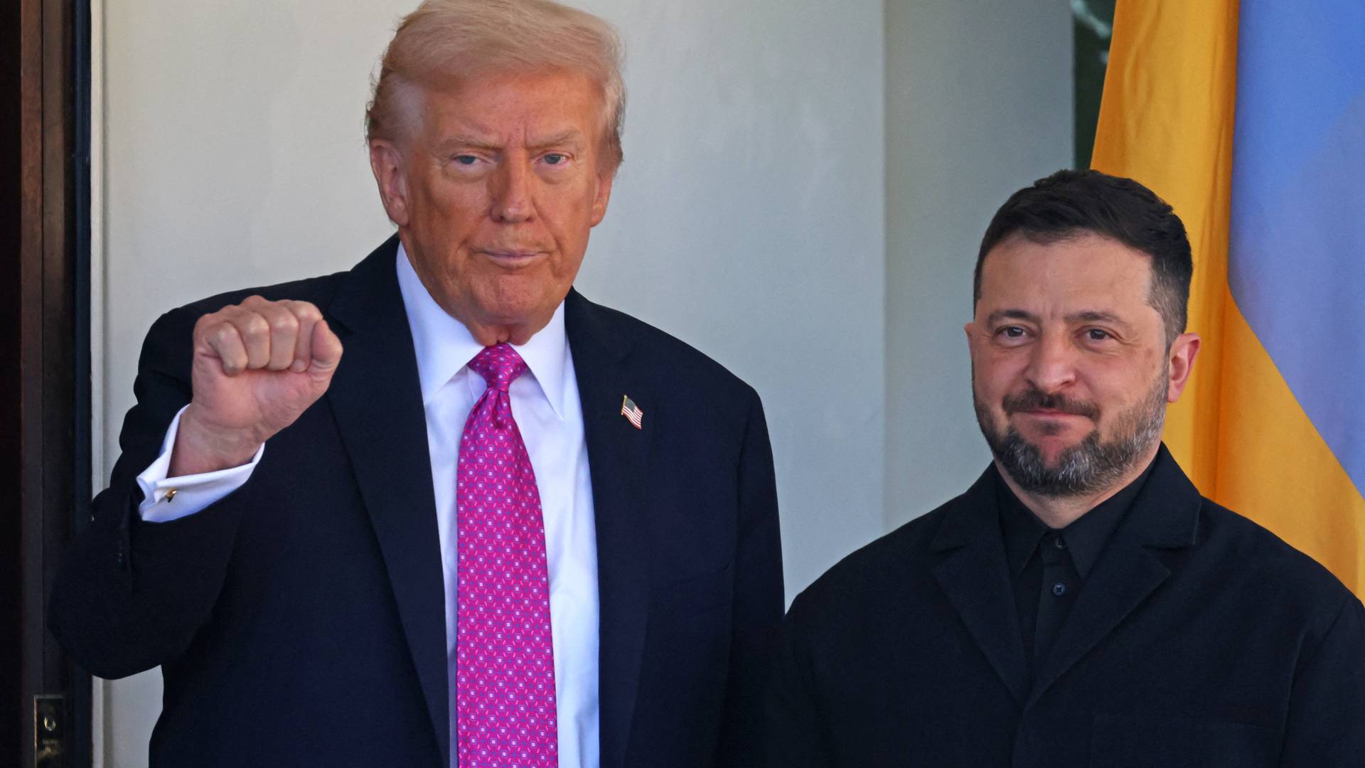 الرئيس الأوكراني فلاديمير زيلينسكي والرئيس الأمريكي دونالد ترمب
