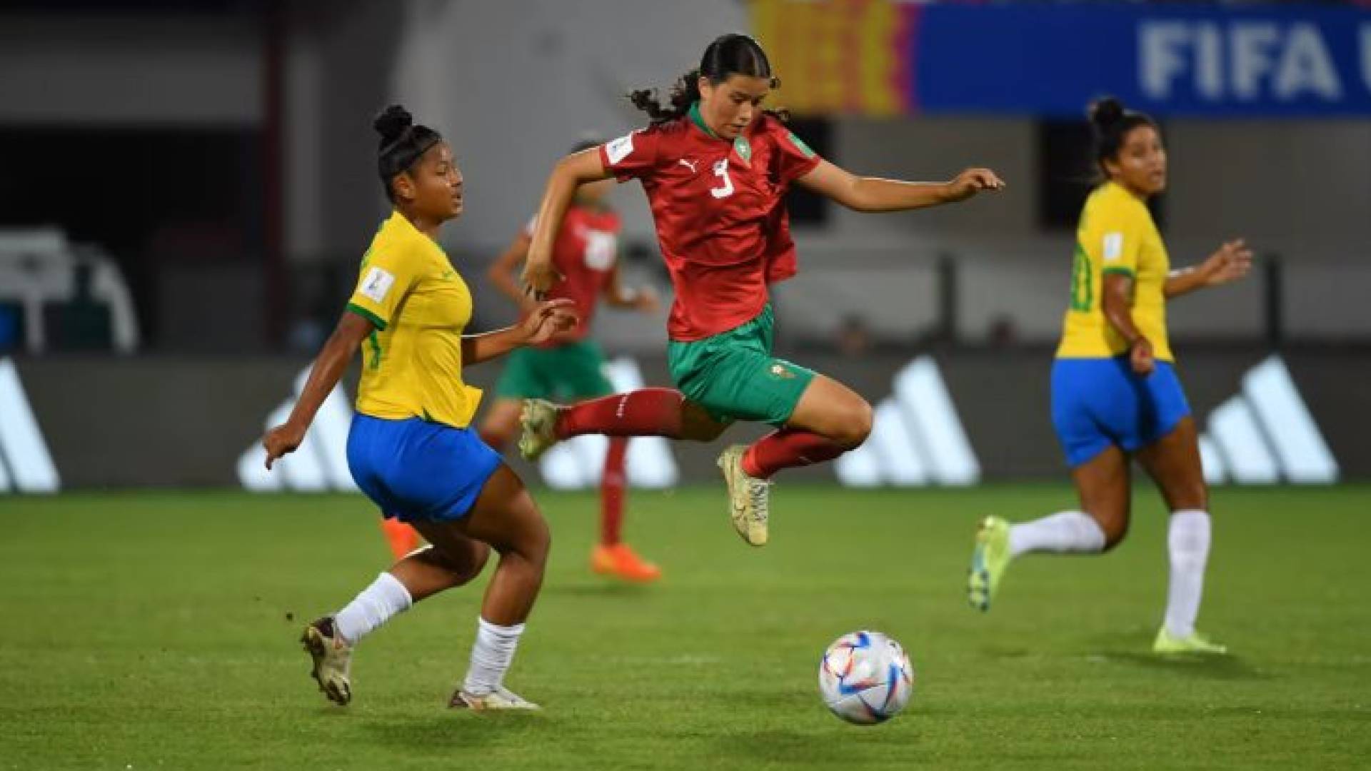 المنتخب المغربي يخسر من البرازيل في افتتاح مشواره المونديالي