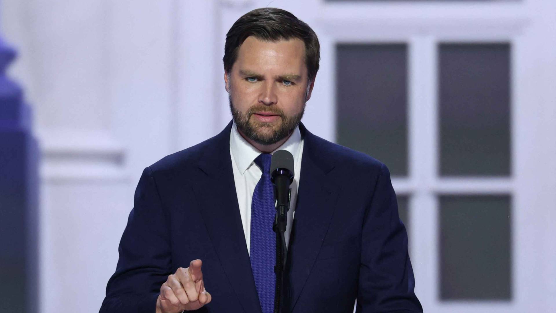 نائب الرئيس الأميركي جيه دي فانس