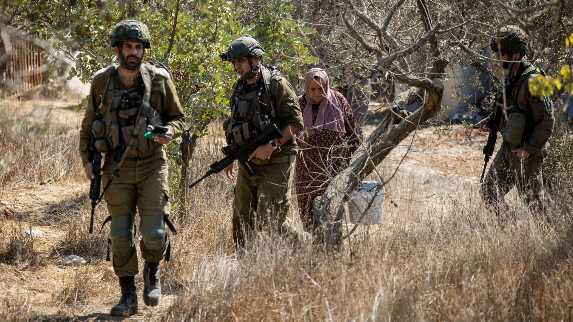 مدير "الأونروا" يحذر: التدمير والتهجير القسري مستمران شمال الضفة