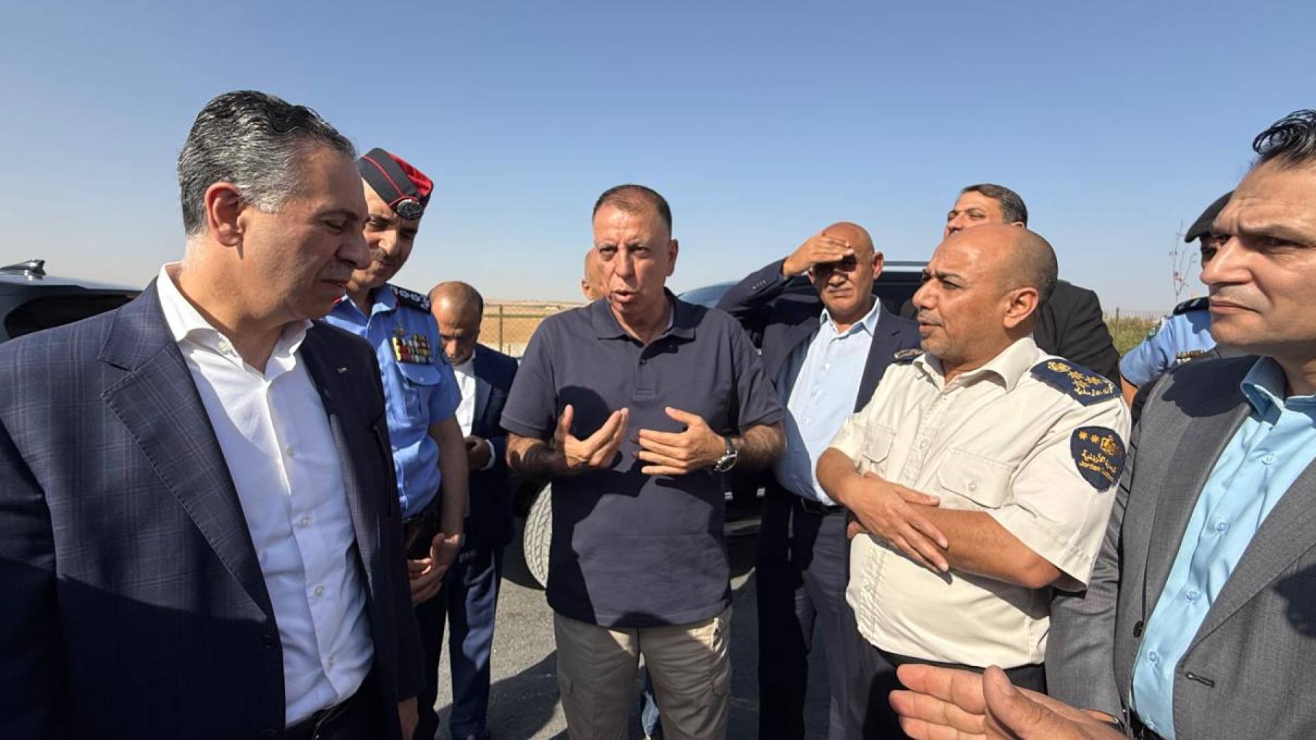 الوزراء يتفقدون معبر جابر