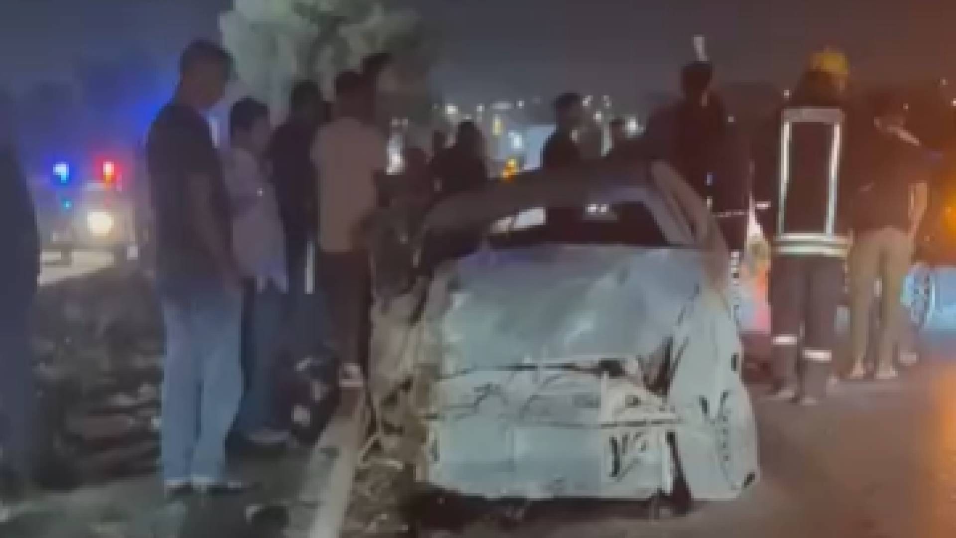 مراسل رؤيا: إصابة بالغة لسائق مركبة بحادث سير مروع في الموقر