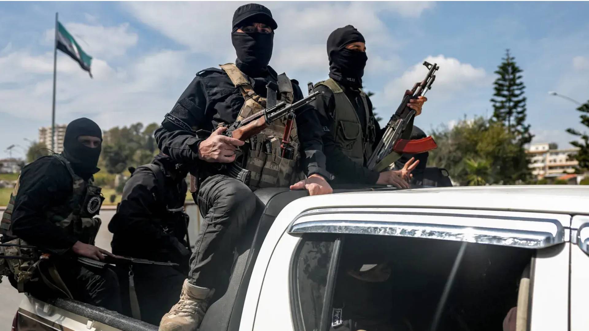 الداخلية السورية: إحباط مخطط اغتيال يستهدف ناشطين إعلاميين وشخصيات بارزة في اللاذقية