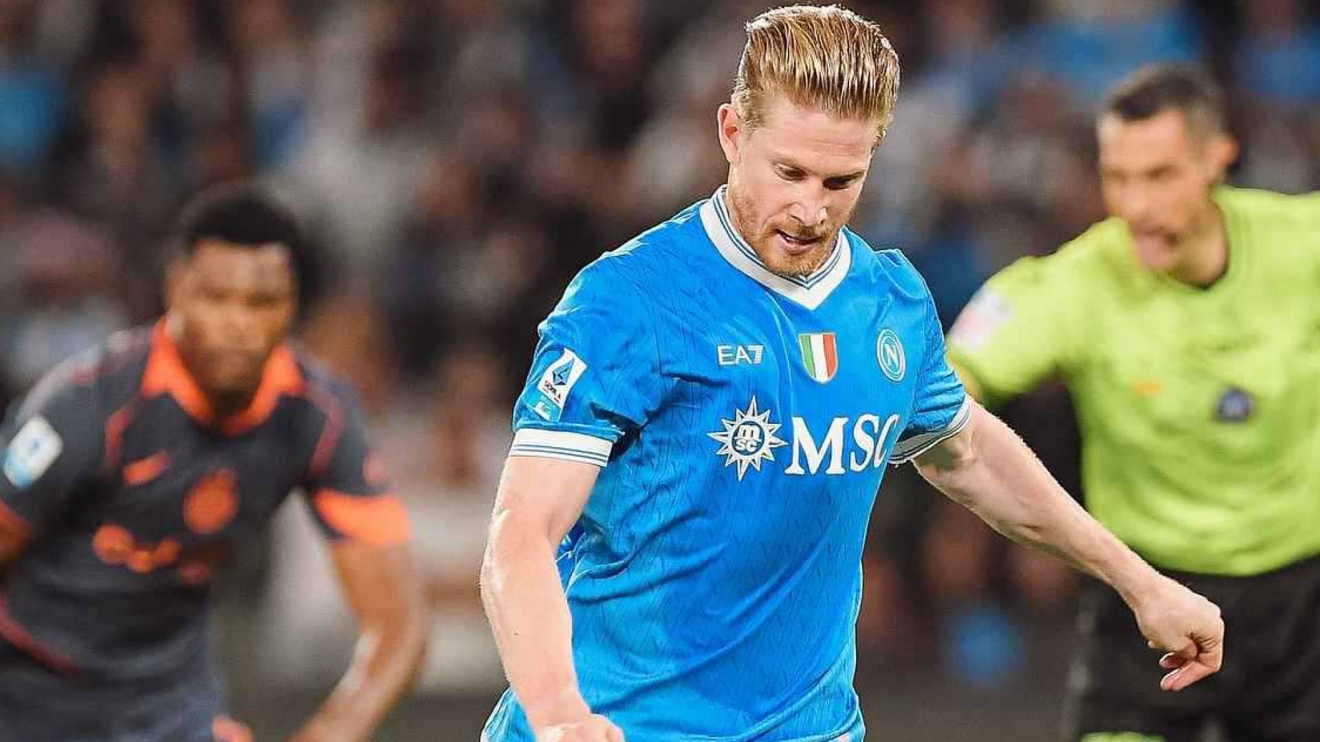 لاعب نابولي كيفين دي بروين
