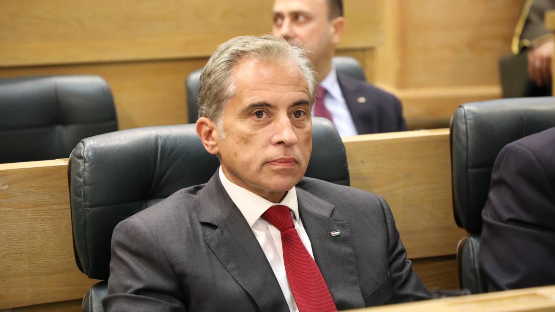 جعفر حسان أمام "الأعيان": الحكومة ملتزمة بخطاب العرش والسلطتان أمامهما التزامات كبيرة