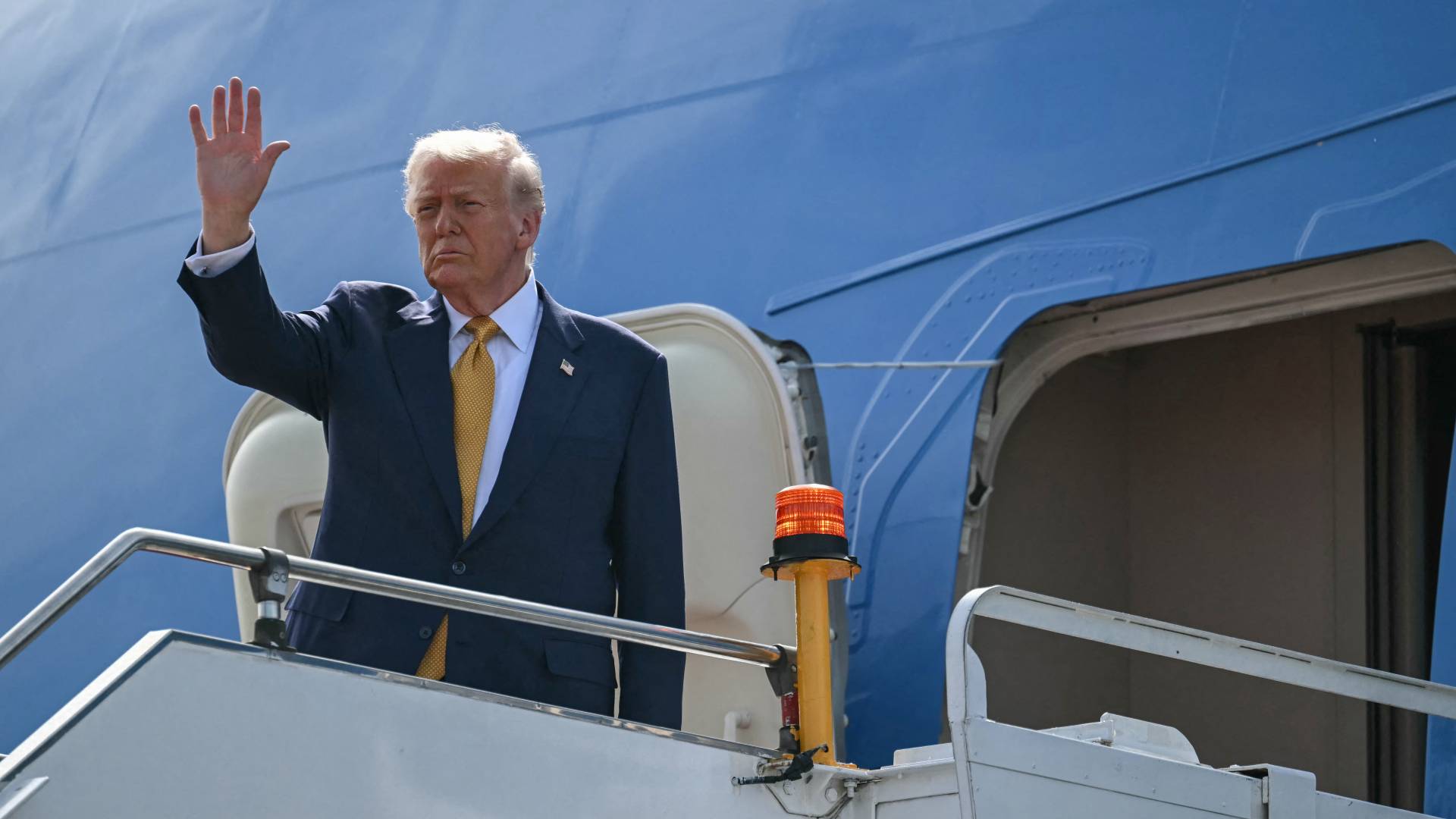 الرئيس الامريكي دونالد ترمب