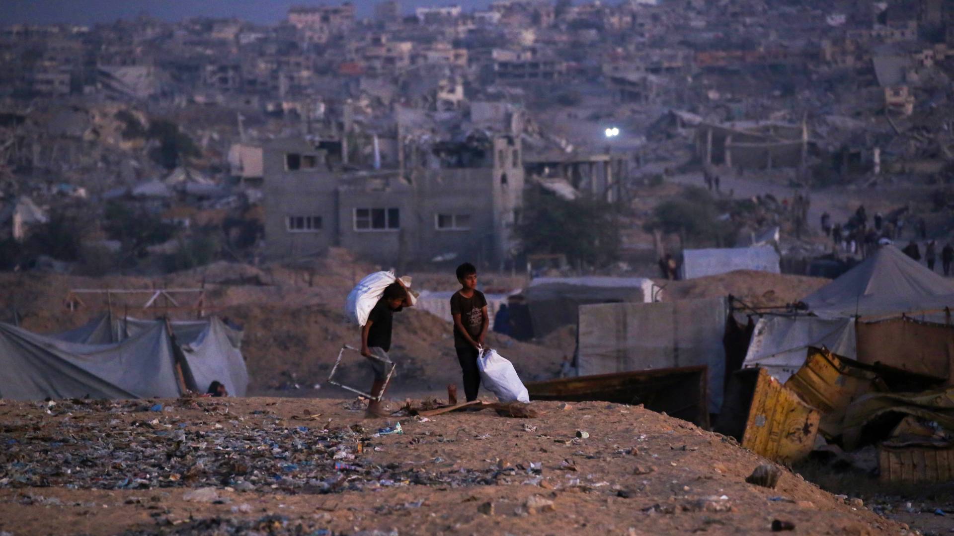 السلطة الفلسطينية ترفض مخرجات اجتماع القاهرة وتتهم حماس بـ"نقض التفاهمات"