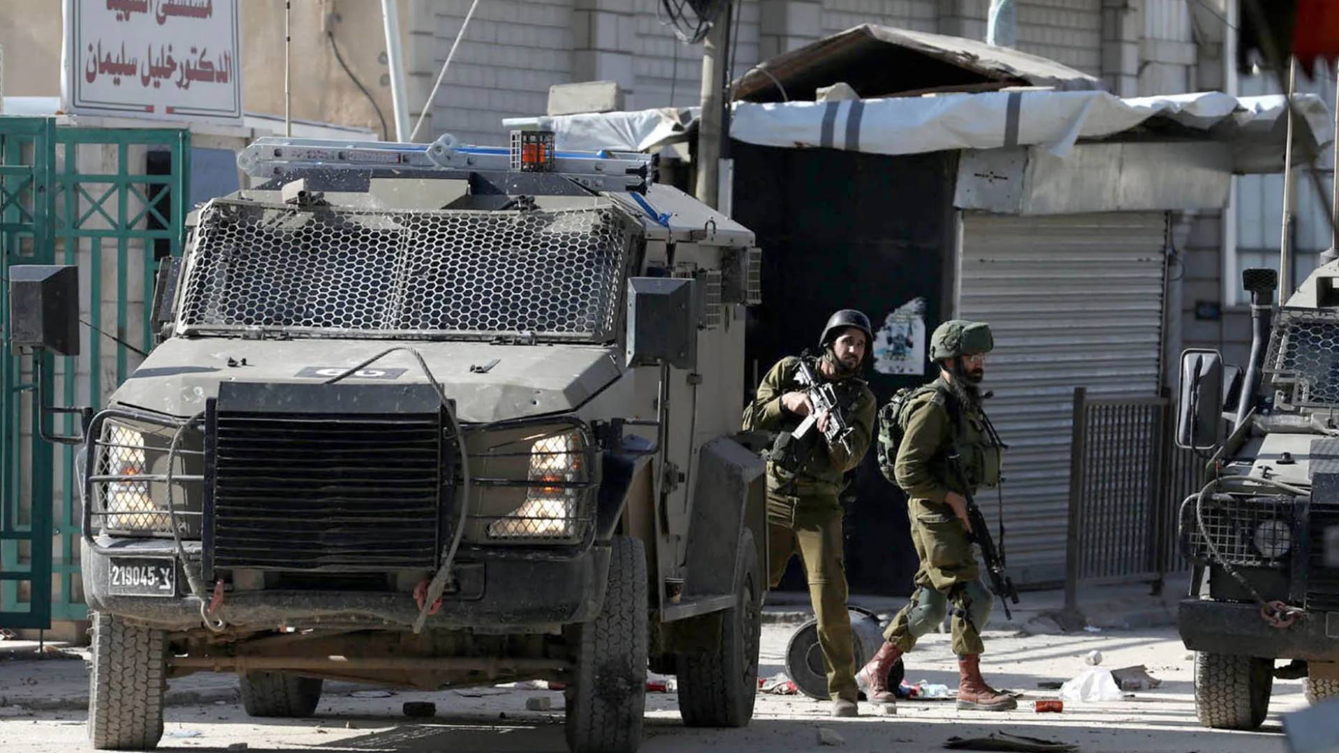 قوات الاحتلال تستهدف فلسطينيين بقصف جوي وتحتجز جثمانيهما في كفر قود بجنين (فيديو)