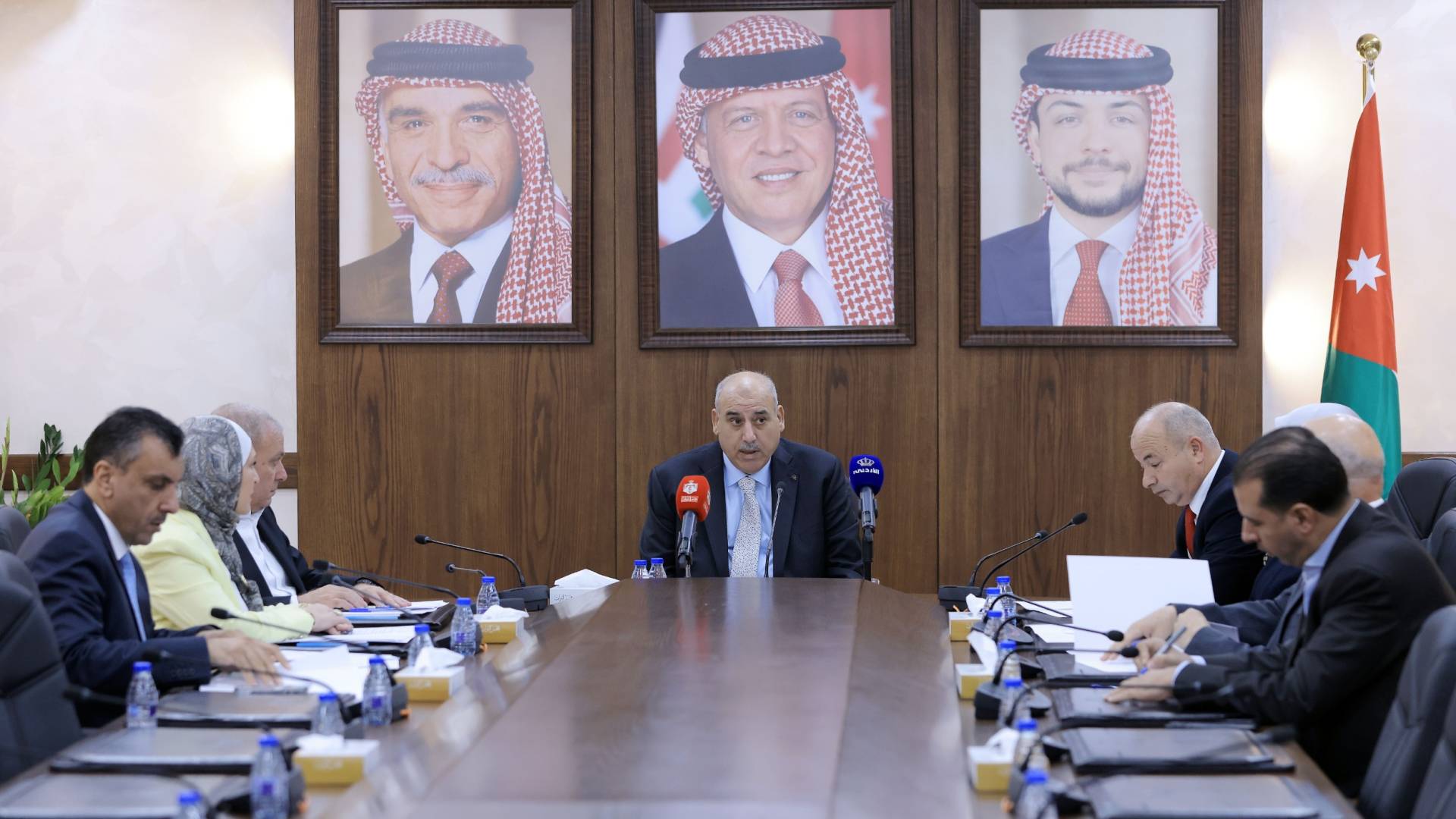 رئيس مجلس النواب مازن القاضي يعقد أول اجتماع للمكتب الدائم