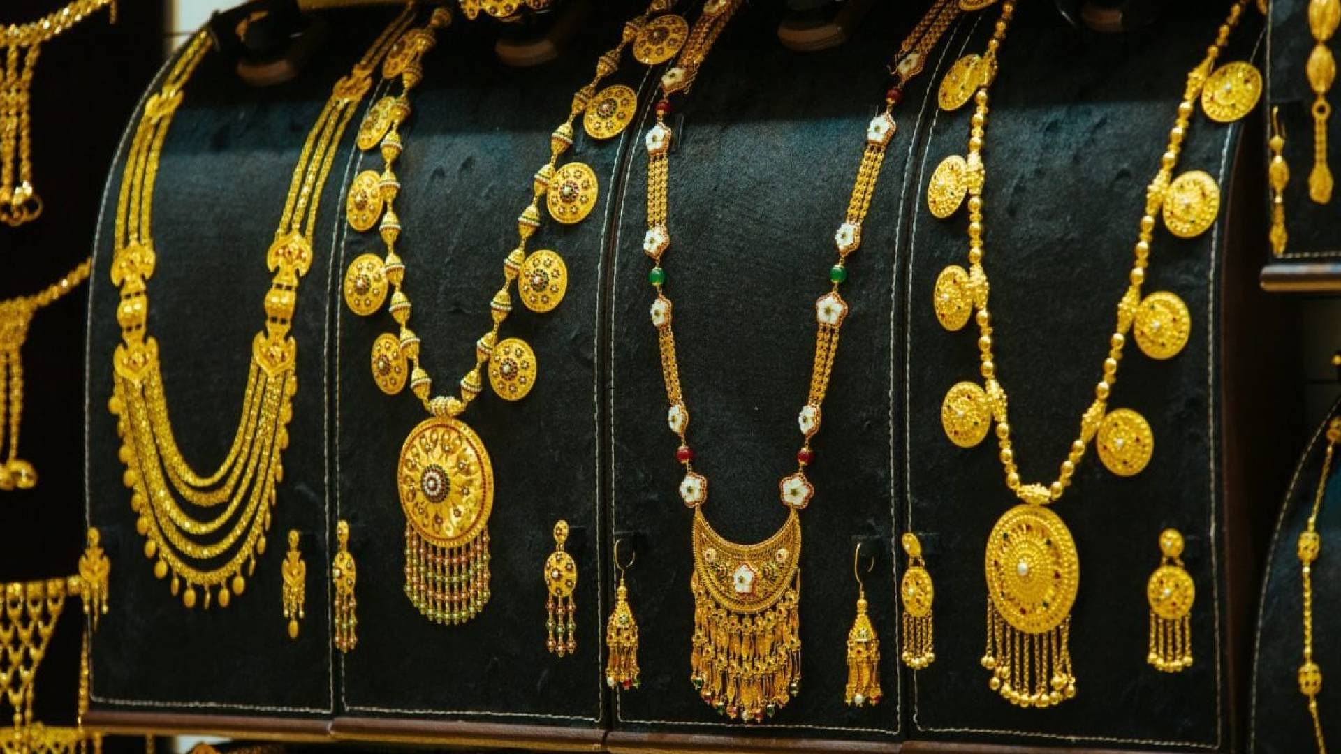 محل لبيع الذهب والمجوهرات في البحرين.. ارشيفية