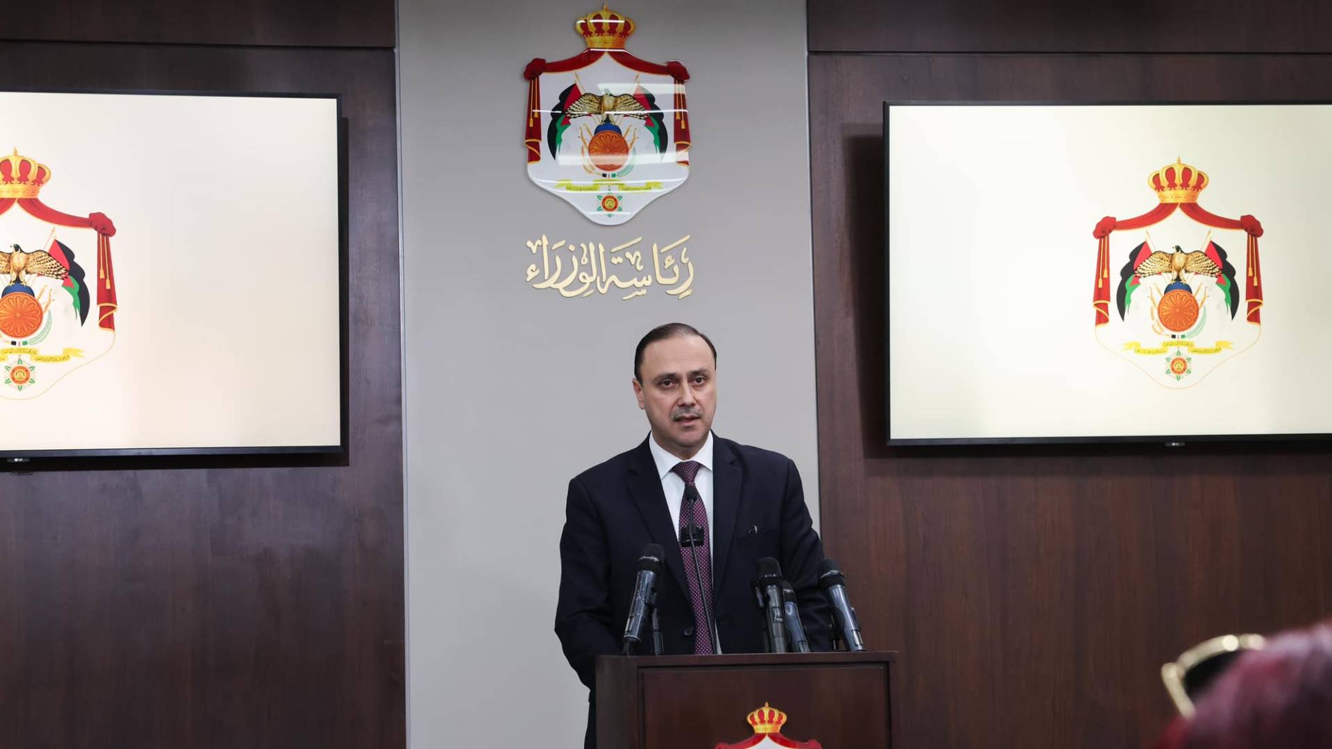 الحكومة تقر إعفاءات وخصومات واسعة على "المسقفات" والرسوم البلدية حتى نهاية العام وتسوية 1291 قضية ضريبية