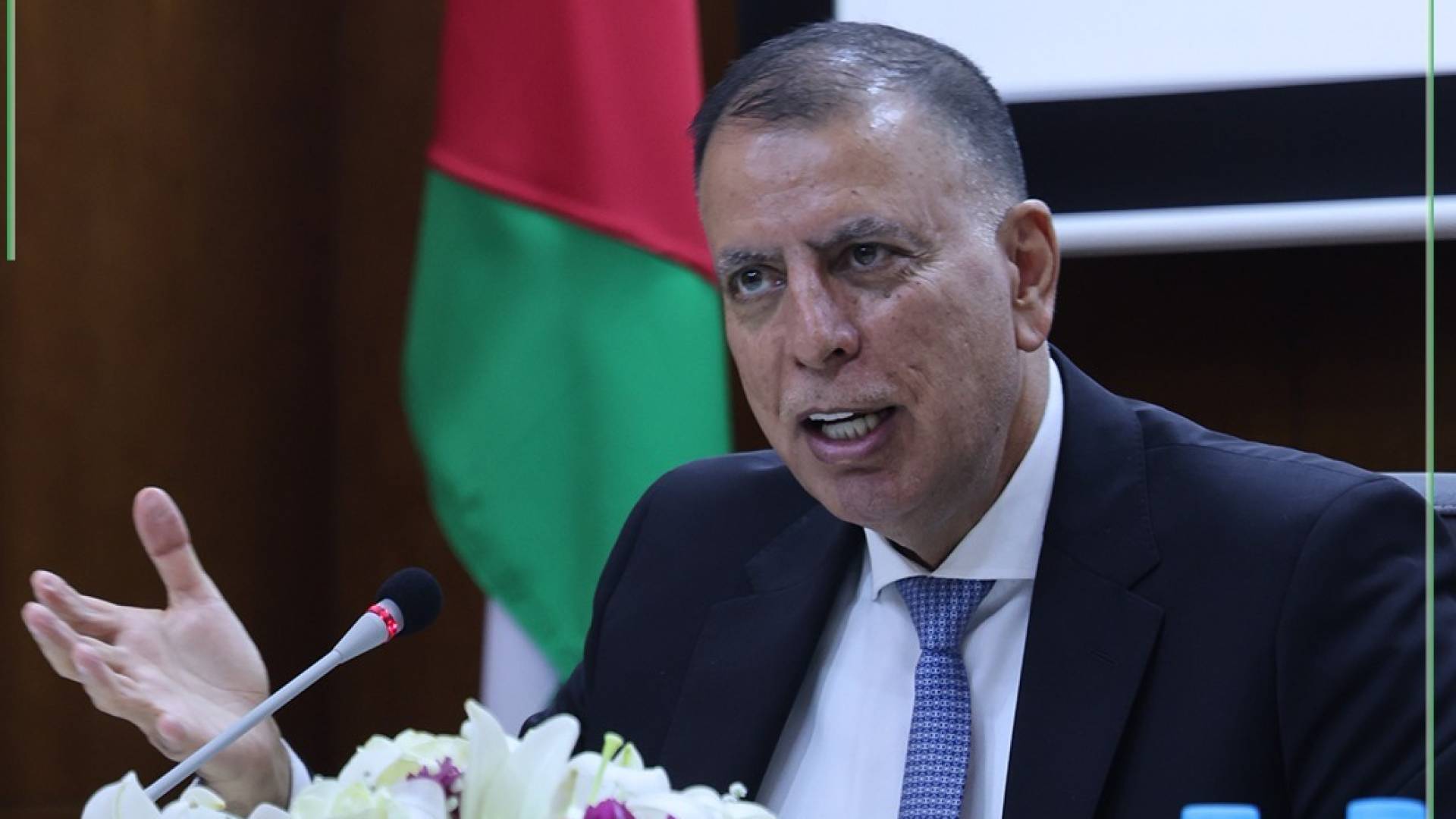 وزير الداخلية مازن الفراية