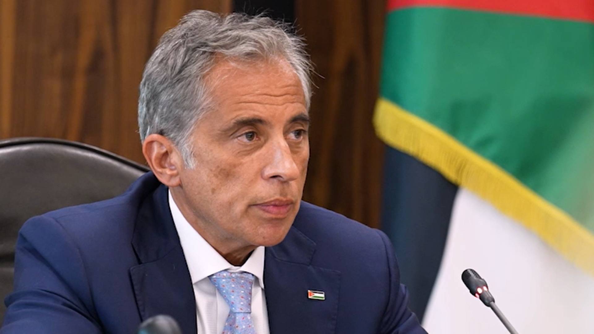 رئيس الوزراء جعفر حسان