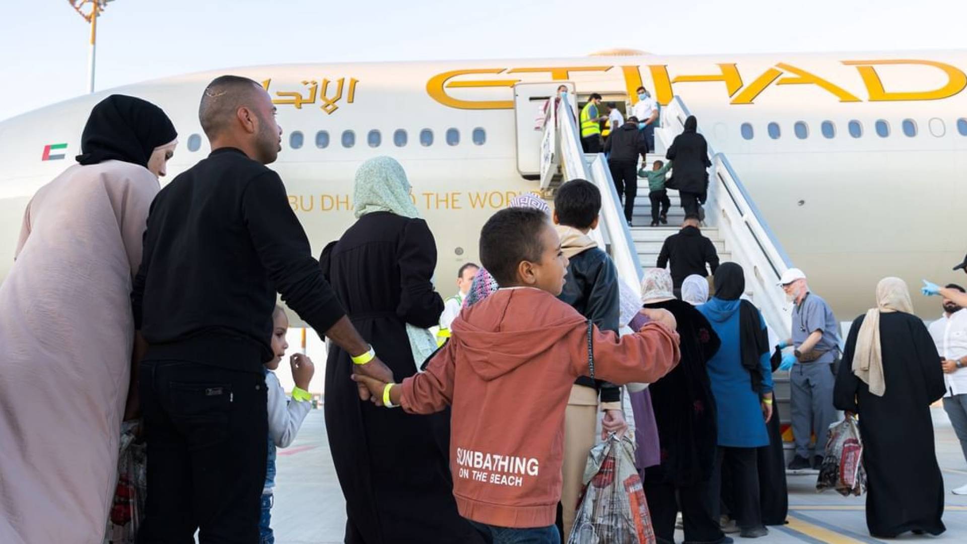 إخلاء طبي عاجل لـ57 مريضا من قطاع غزة برفقة ذويهم