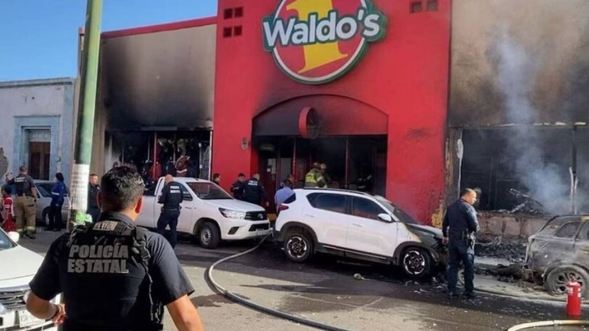 مقتل 23 وإصابة 12 شخصا على الأقل في انفجار بمركز تجاري في المكسيك