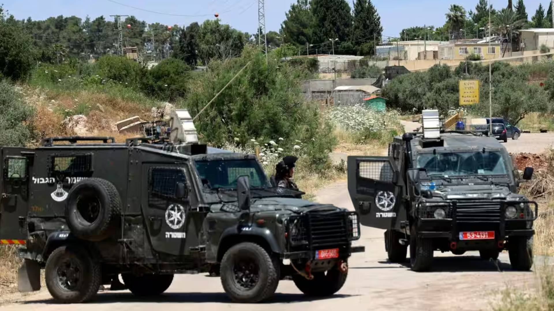 مركبات جيش الاحتلال