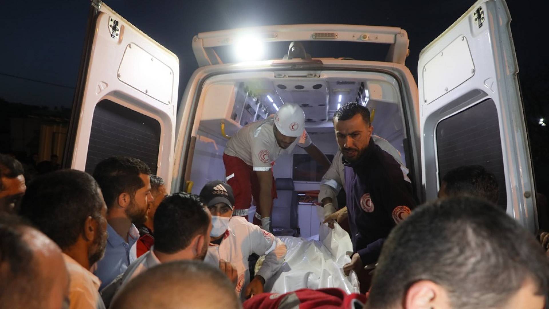 الهلال الأحمر  "أرشيفية"