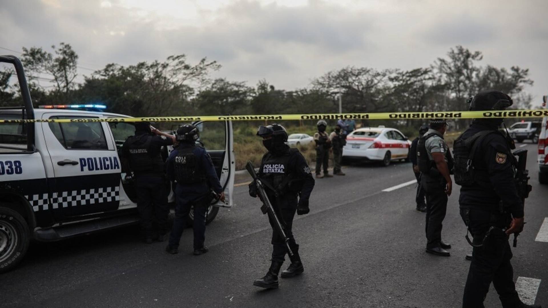 تفاصيل مقتل 13 مشتبها بهم في تبادل إطلاق نار مع الشرطة في المكسيك