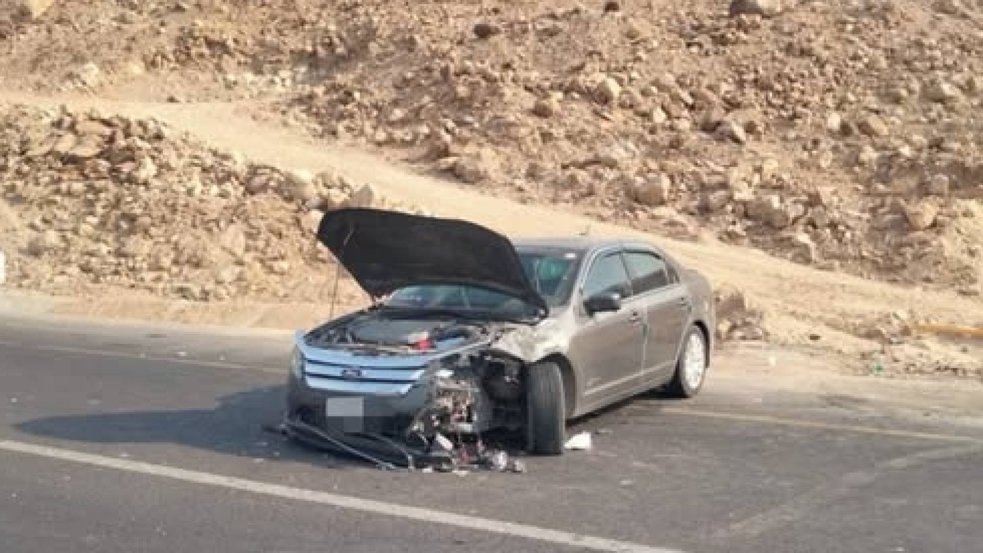 "الدوريات الخارجية": حادث تصادم بعد فنادق البحر الميت باتجاه الجنوب.. وإعاقة للمسرب الأيمن