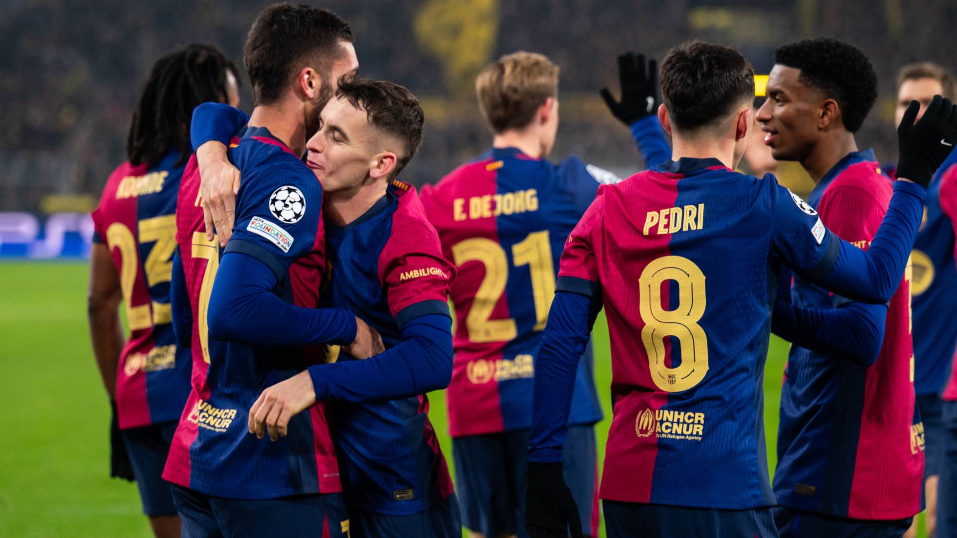 فريق برشلونة .. ارشيفية