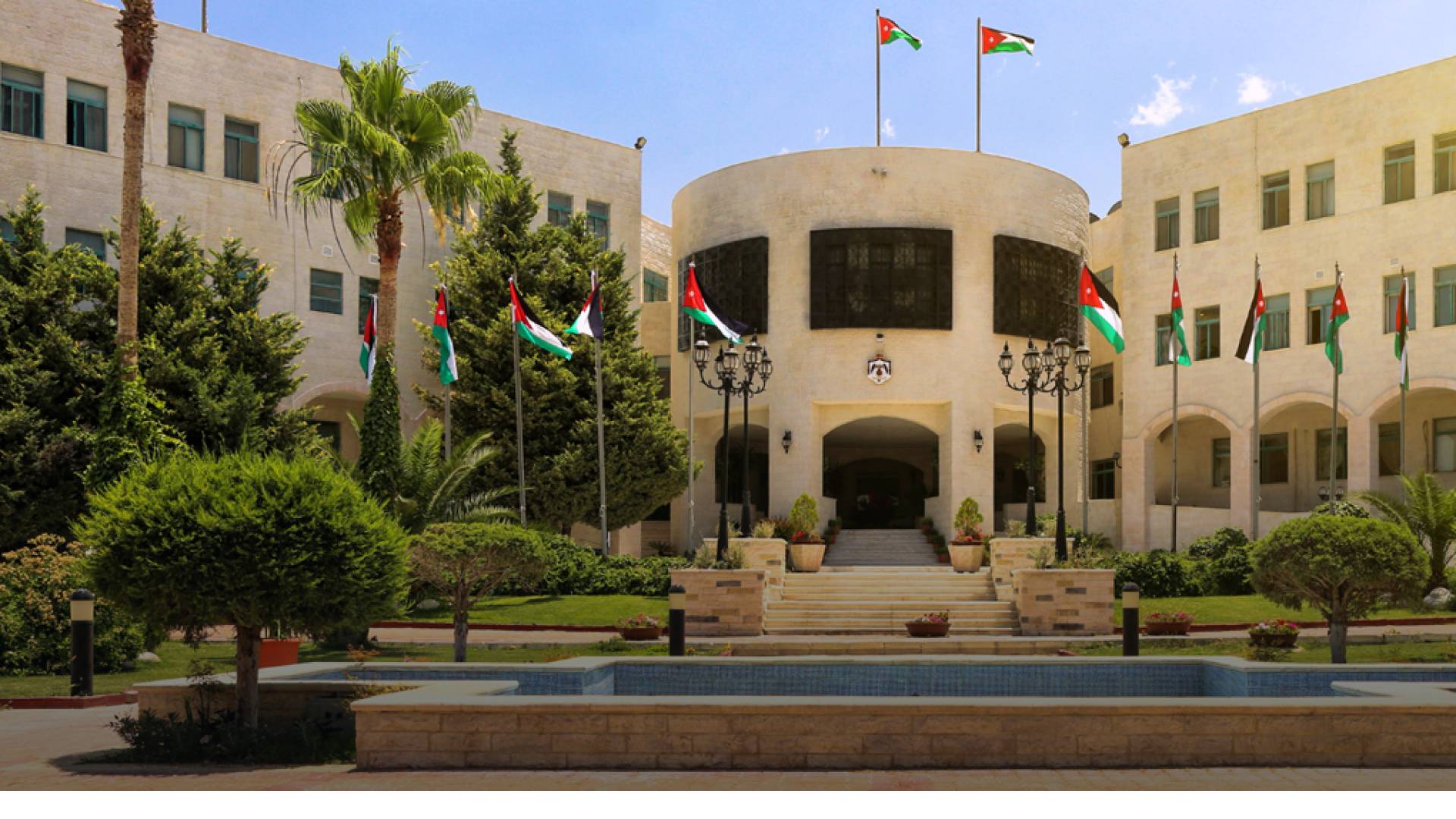 وزير الخارجية وشؤون المغتربين أيمن الصفدي